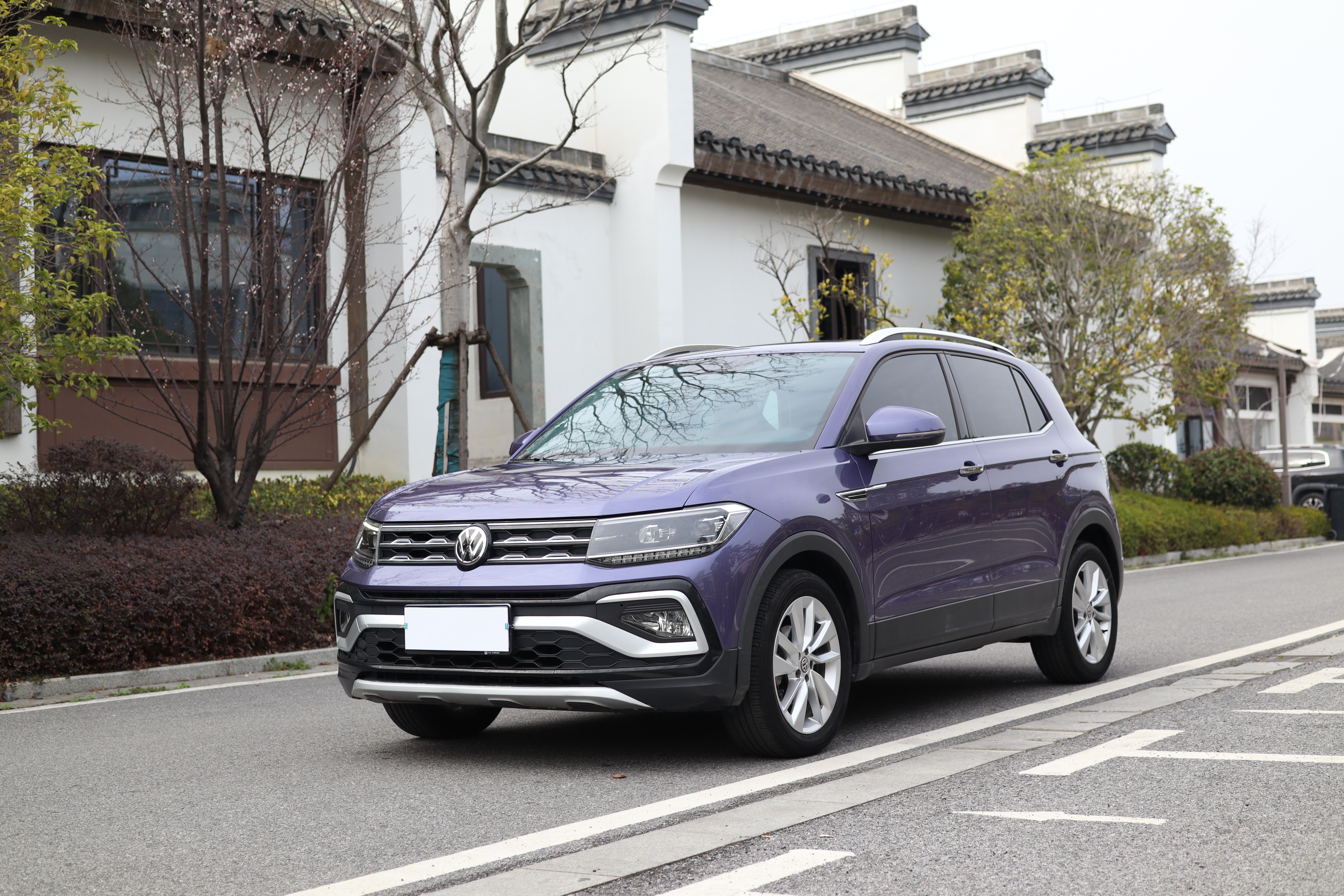 Volkswagen 2020 car image 