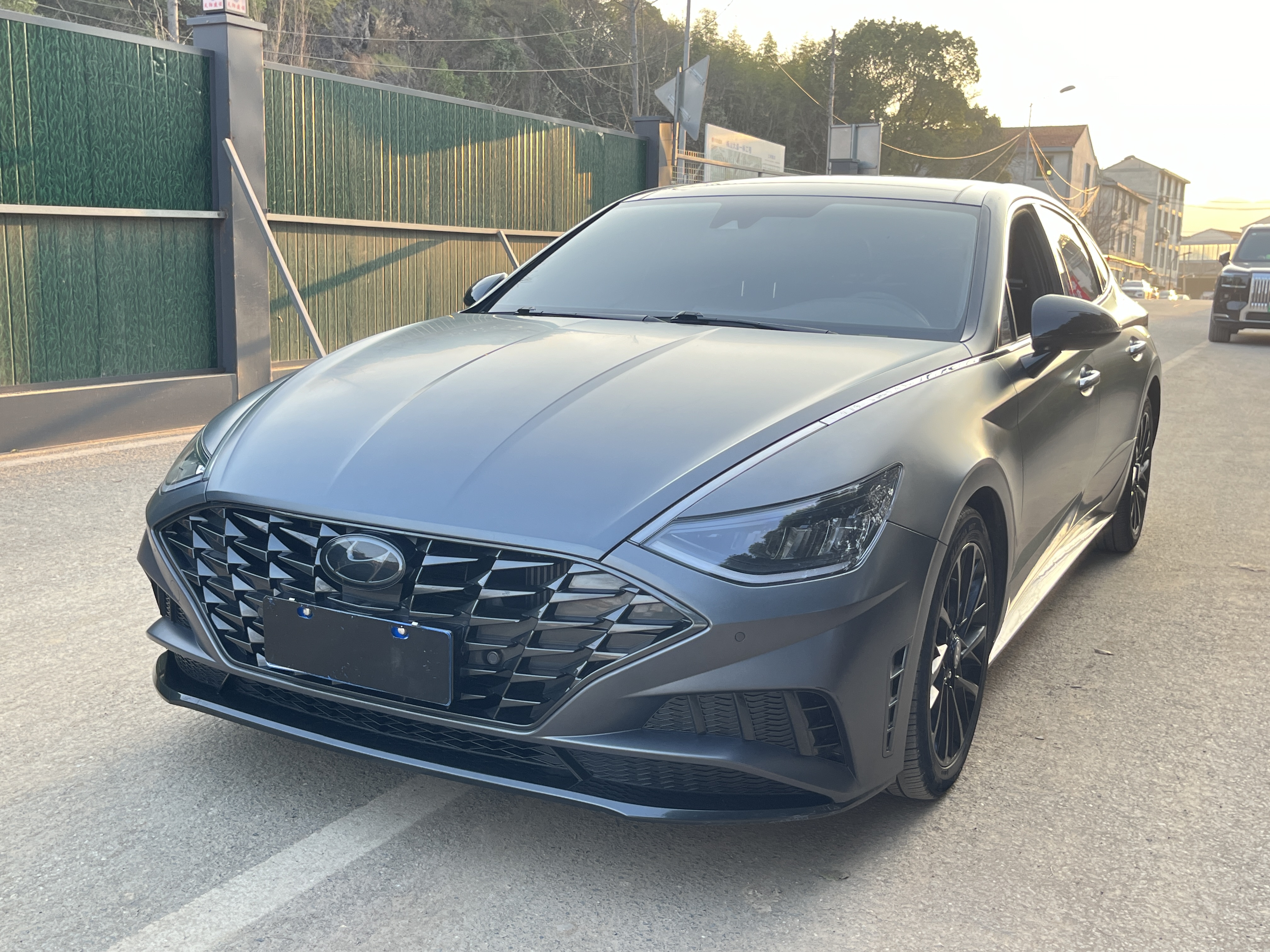 Hyundai Sonata 2022 صورة سيارة 