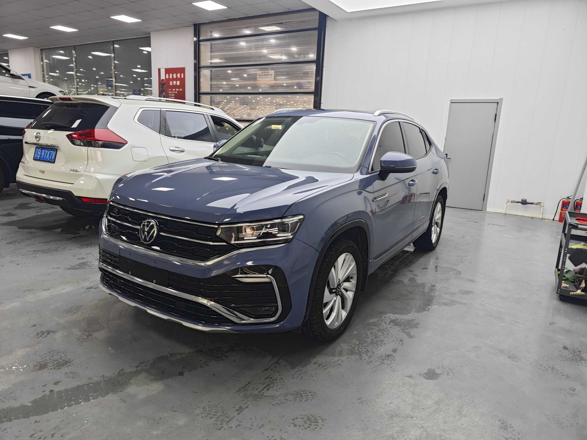 Volkswagen Tayron X 2021 car image 