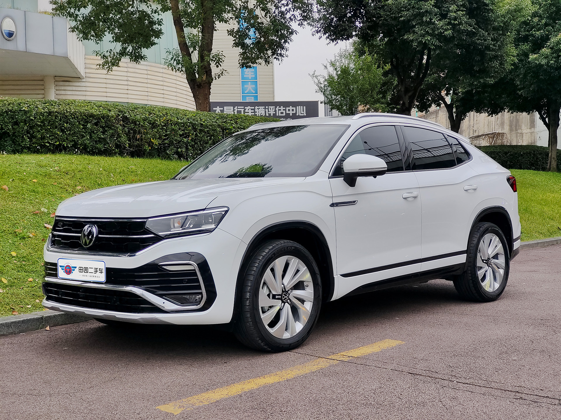 Volkswagen Tayron X 2022 car image 