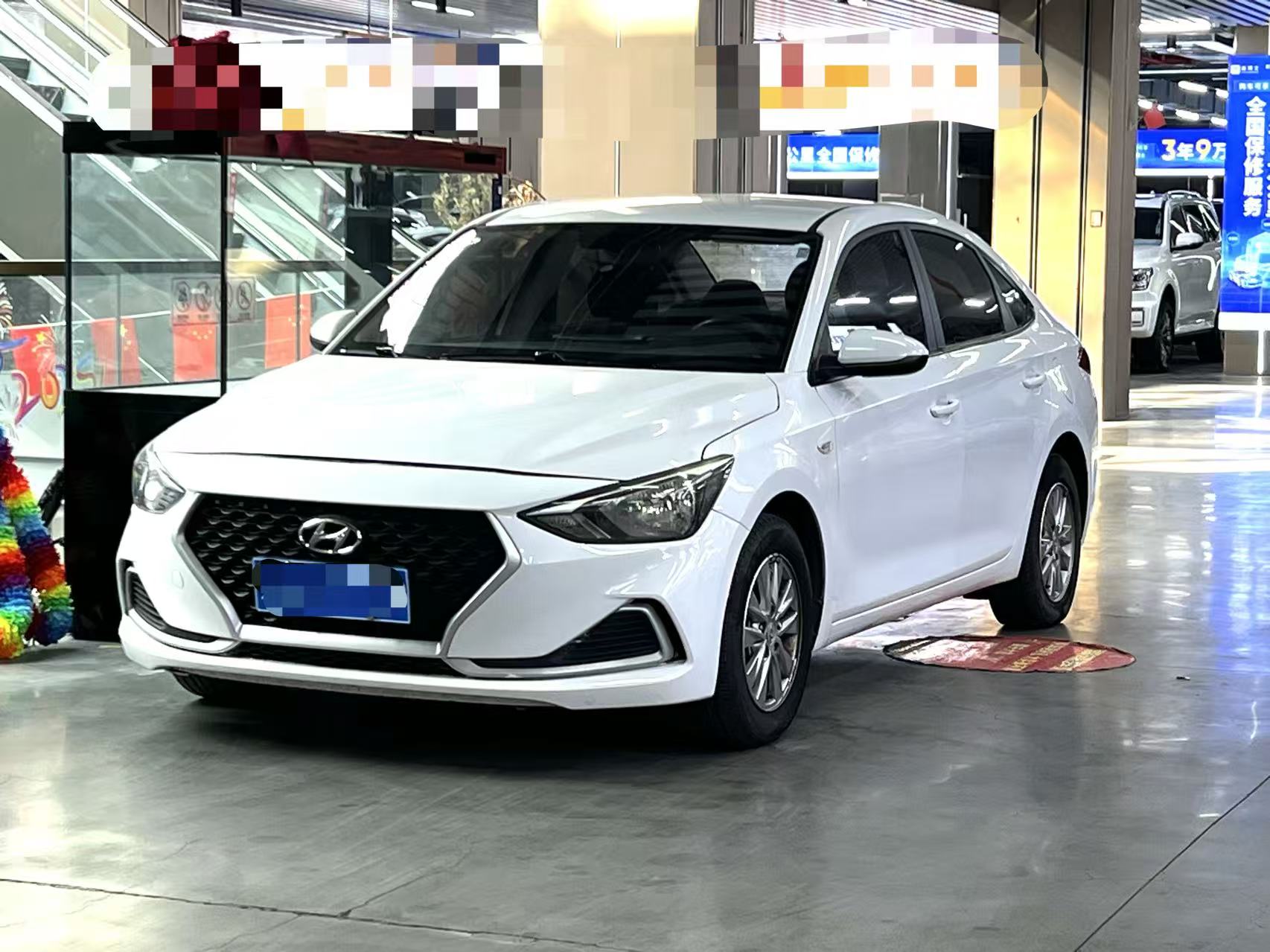 Hyundai Elantra HD 2021 immagine di auto 