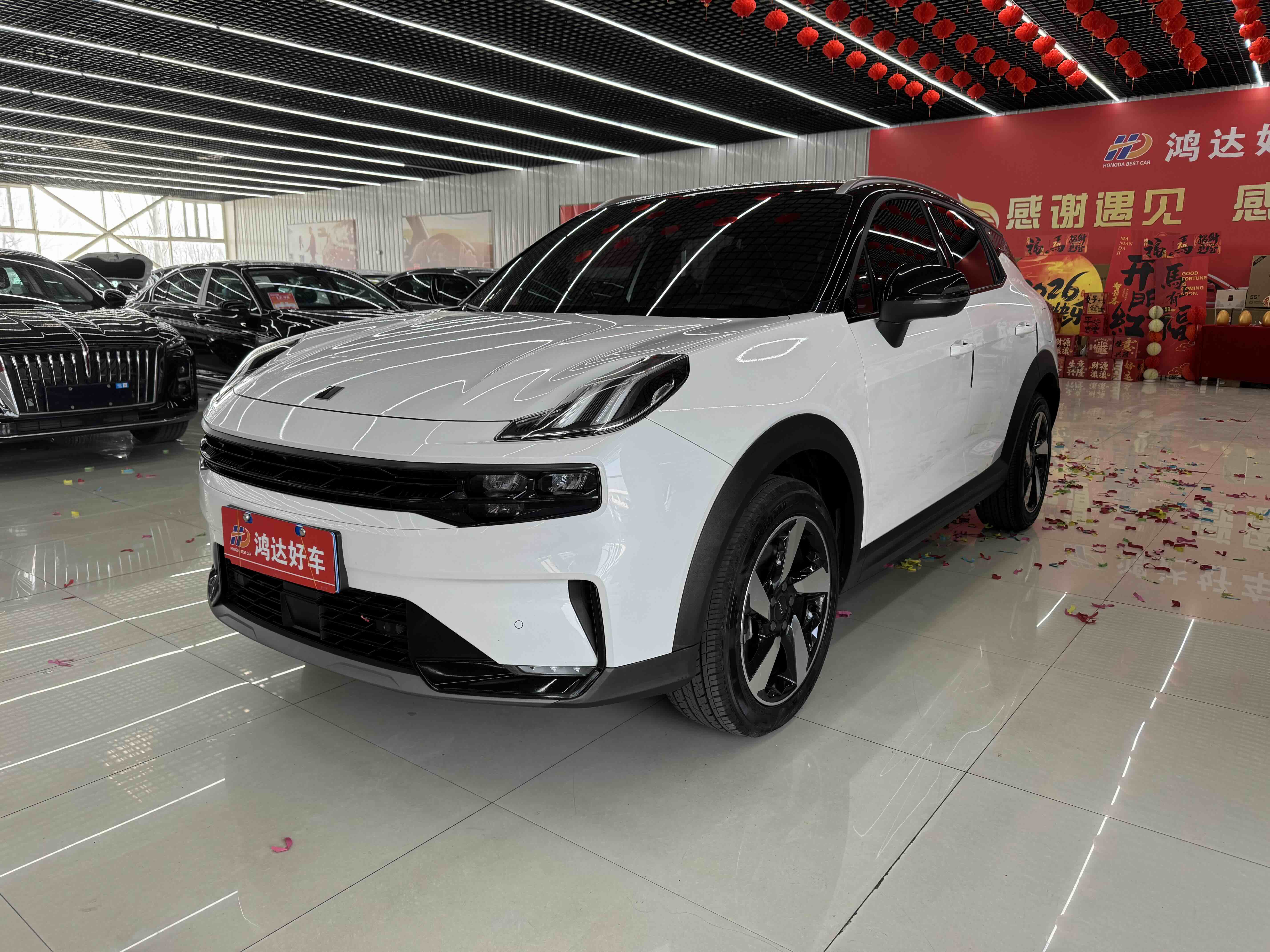 Lynk & Co 06 2021 car image 