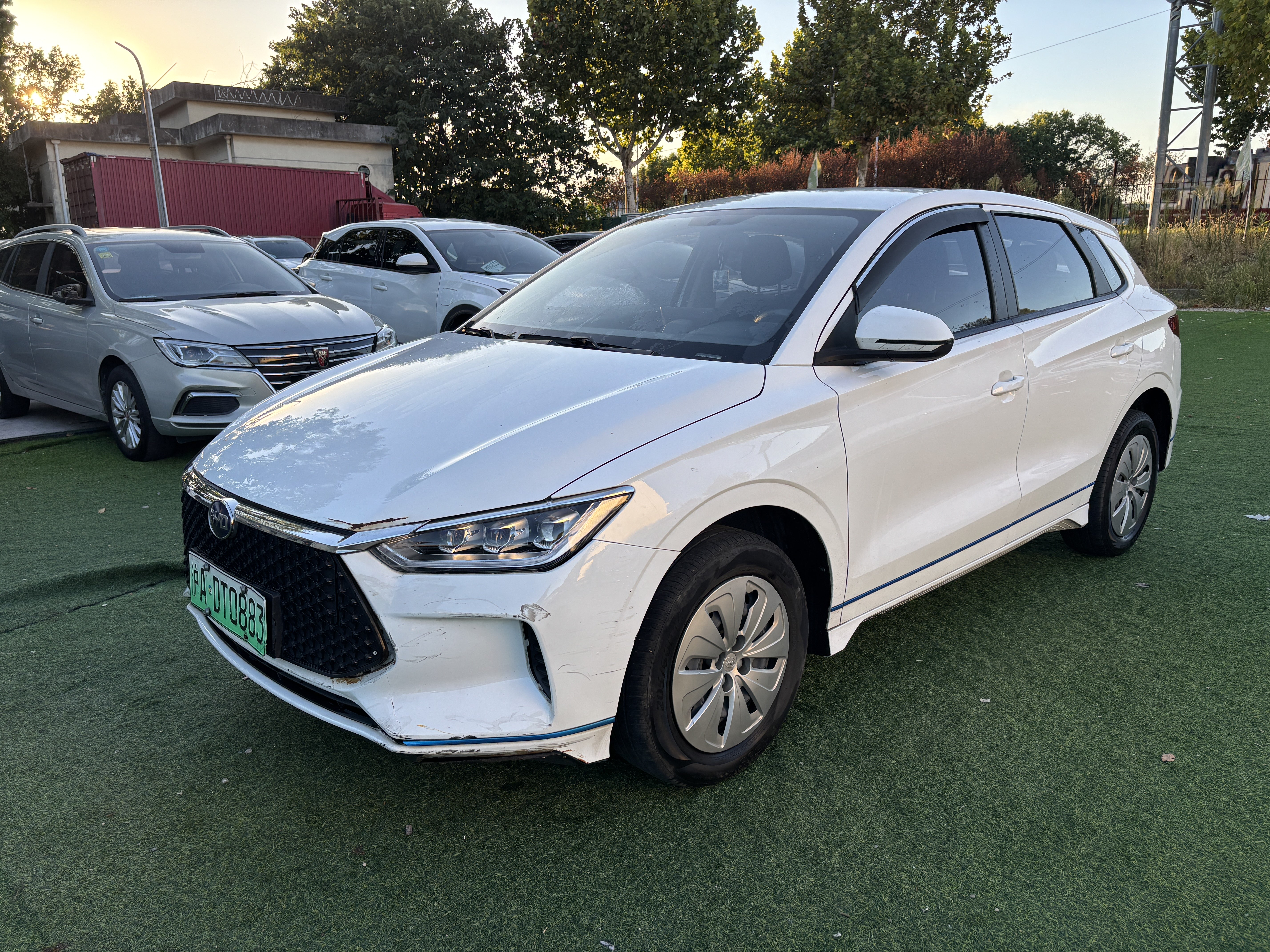 BYD e2 2020 BYD e2 2020 immagine di auto