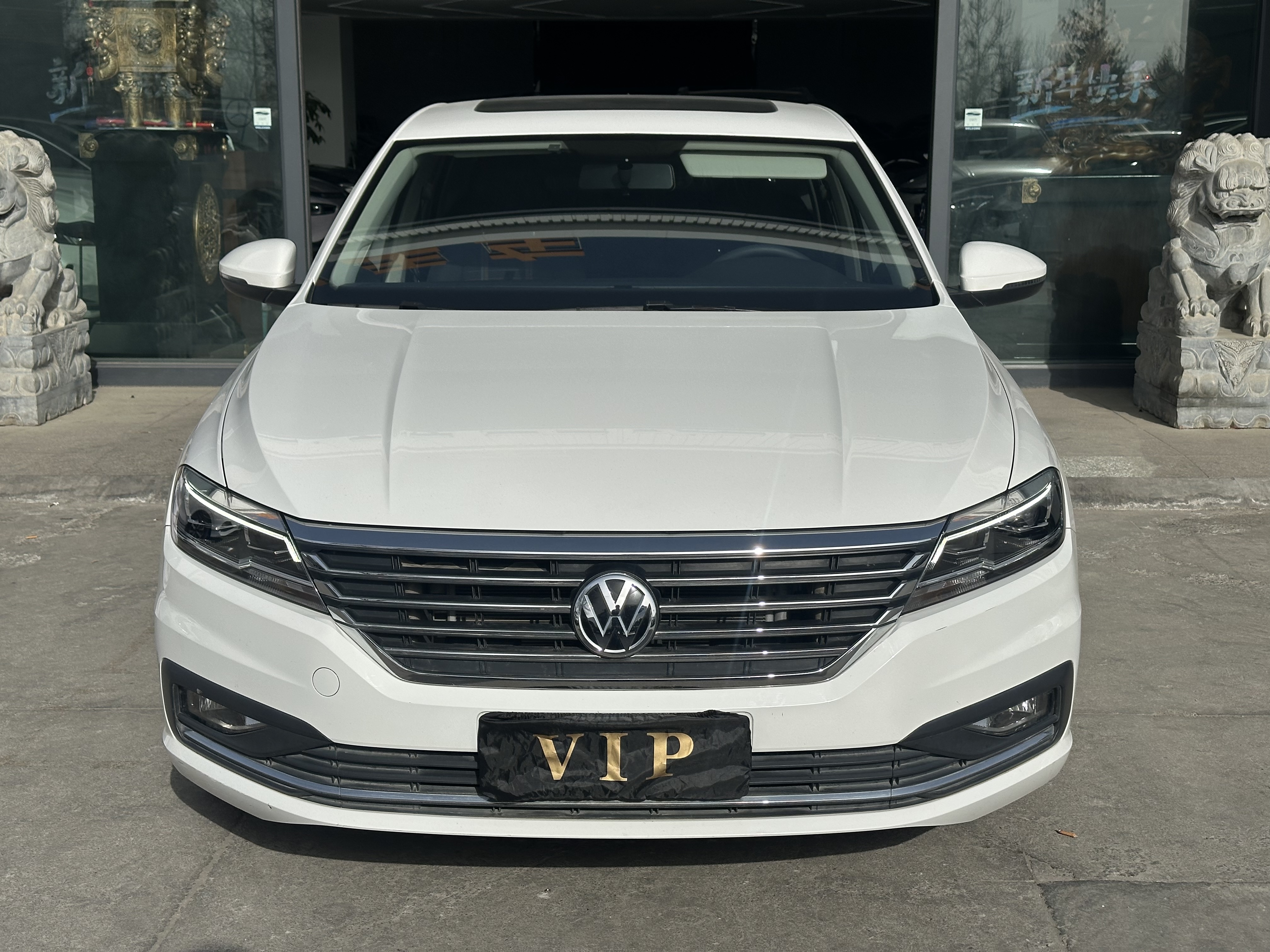 Volkswagen Lavida 2021 car image 