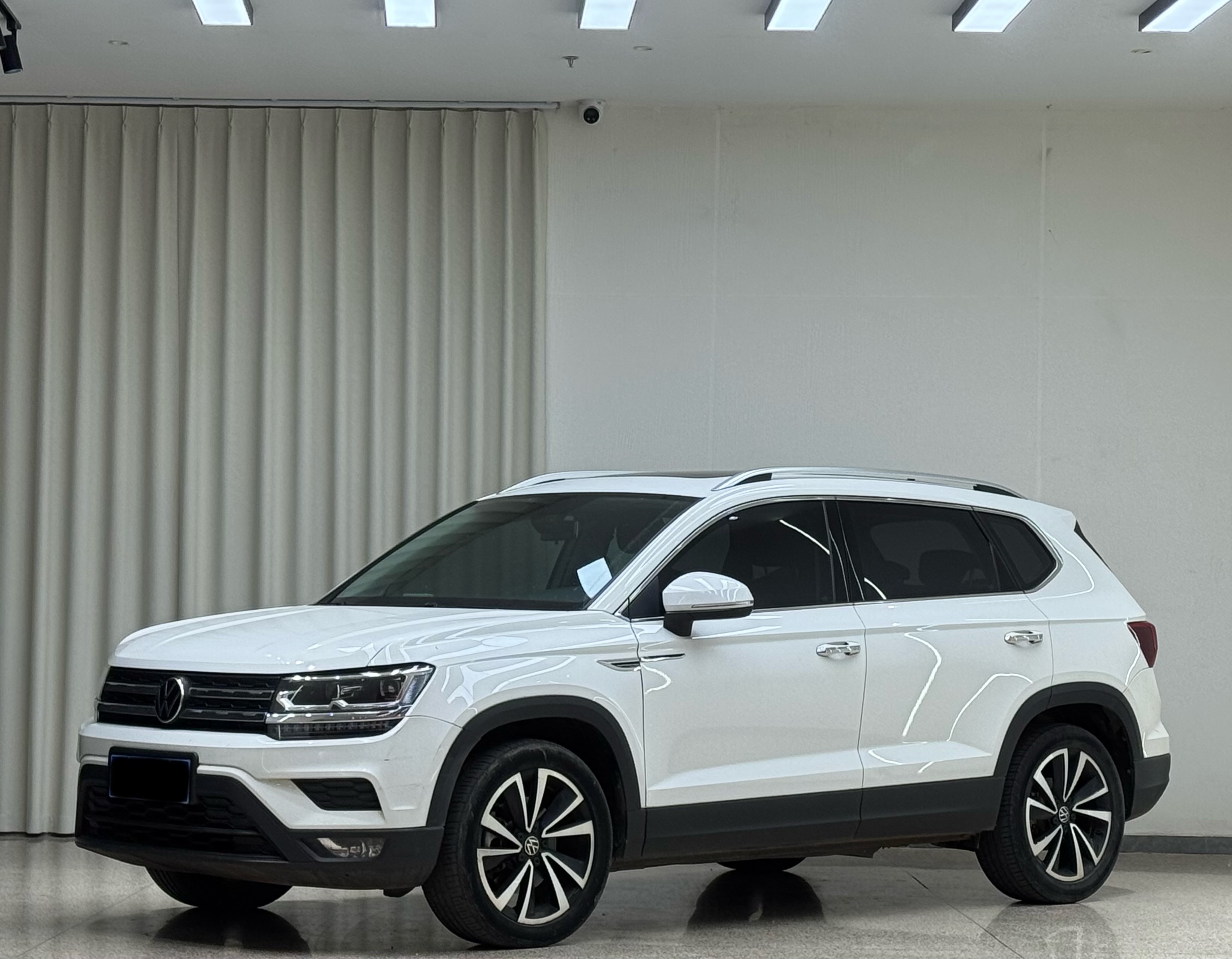 Volkswagen Tharu 2021 Volkswagen Tharu 2021 immagine di auto