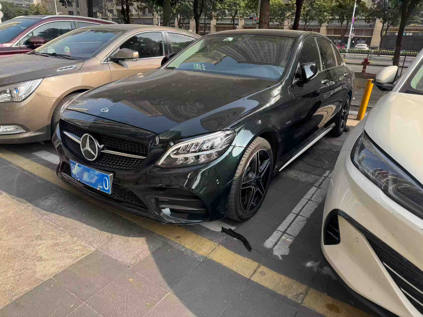 Mercedes-Benz C Class 2021 car image 