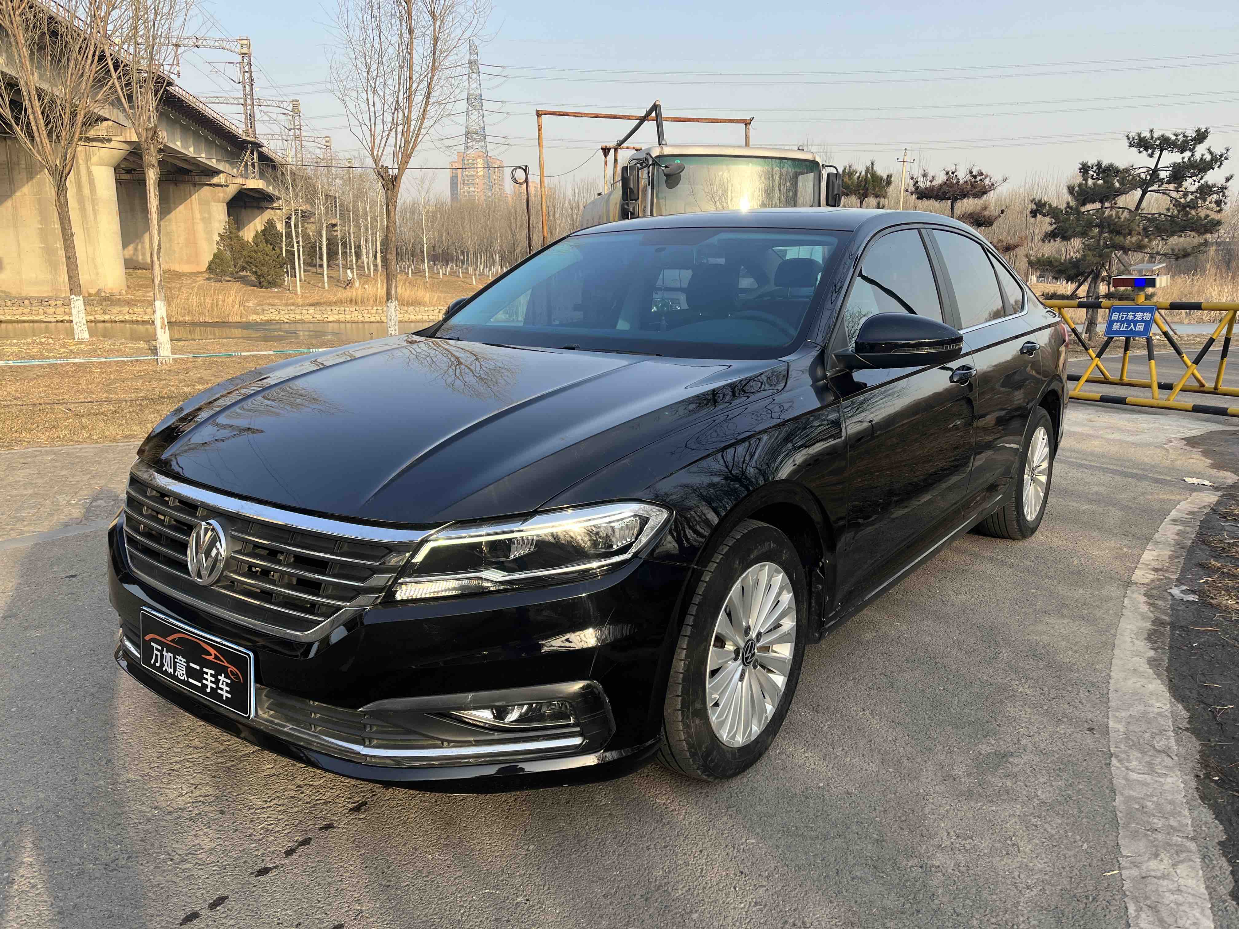 Volkswagen Lavida 2021 car image 