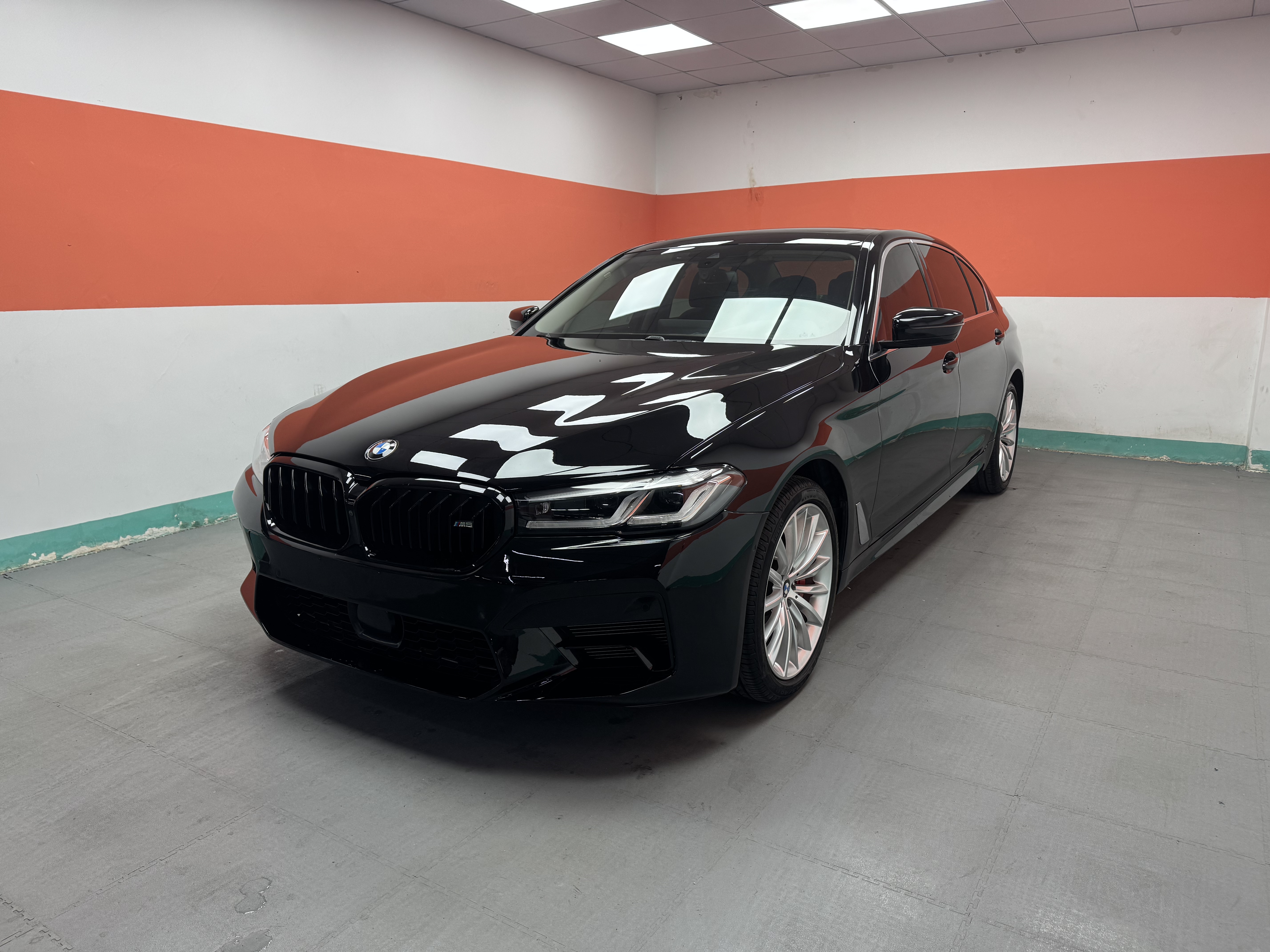 BMW 5 Series 2020 car image 
