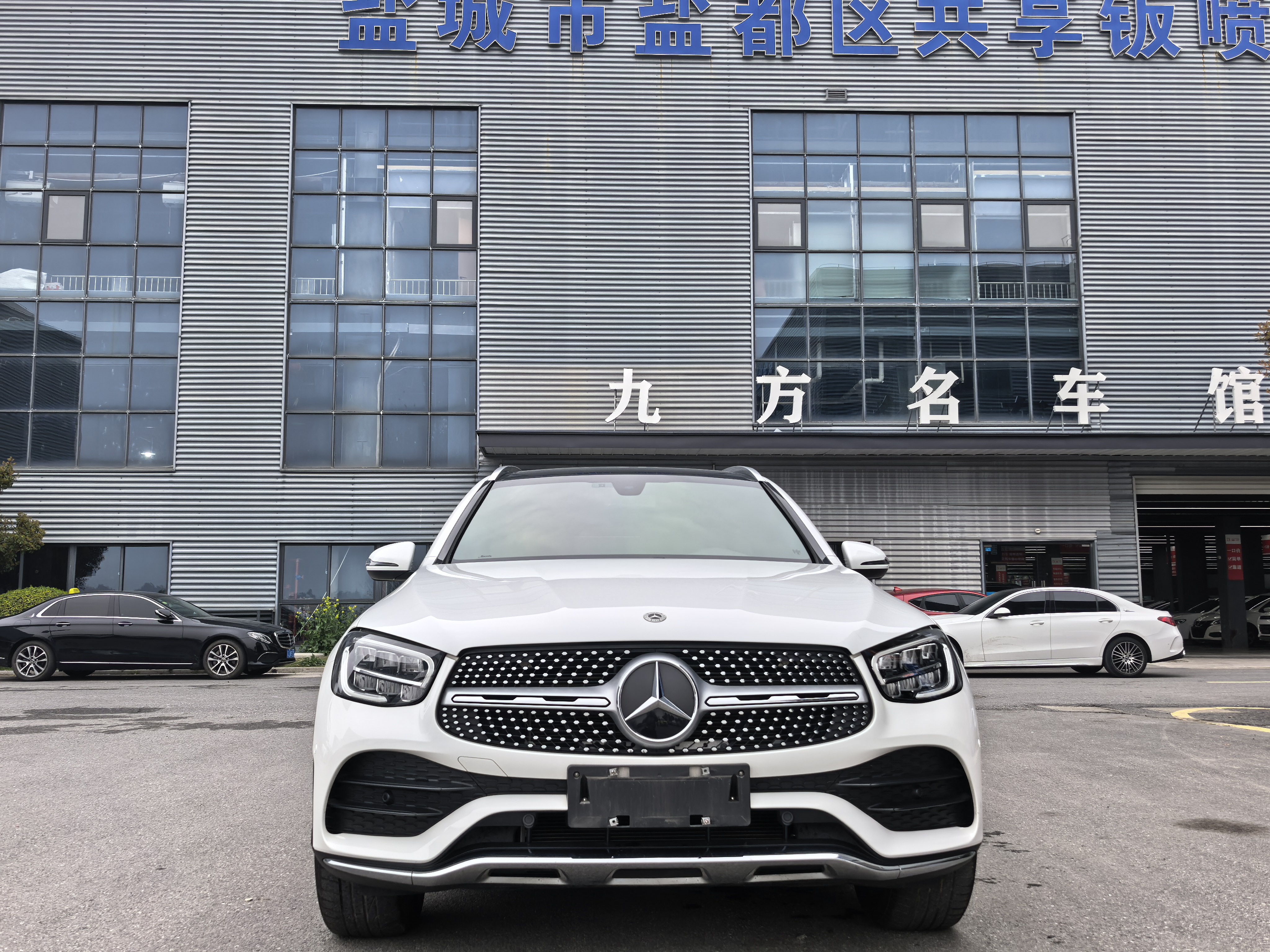 Mercedes-Benz GLC Class 2021 汽车图片 