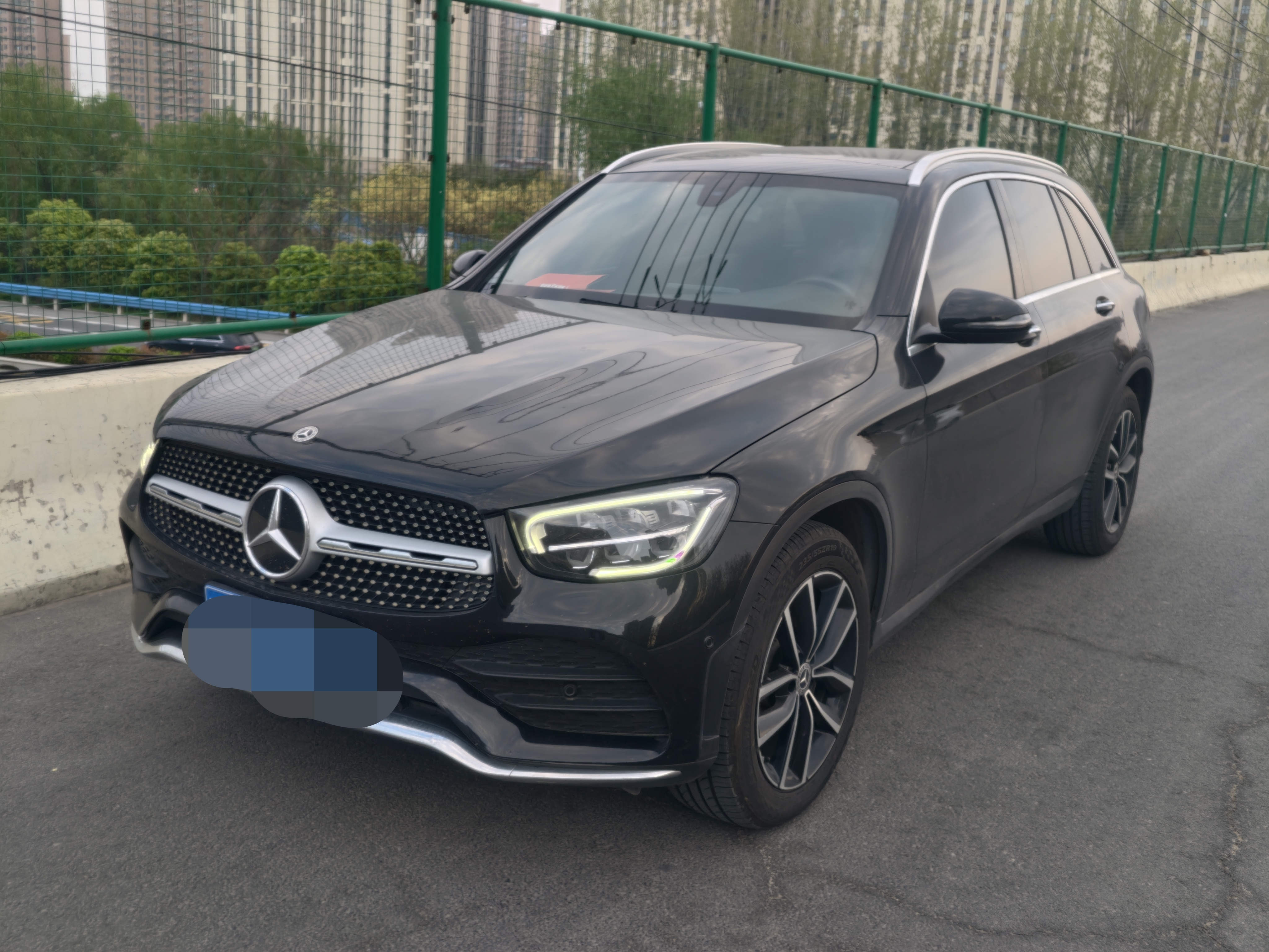 Mercedes-Benz GLC Class 2021 汽车图片 