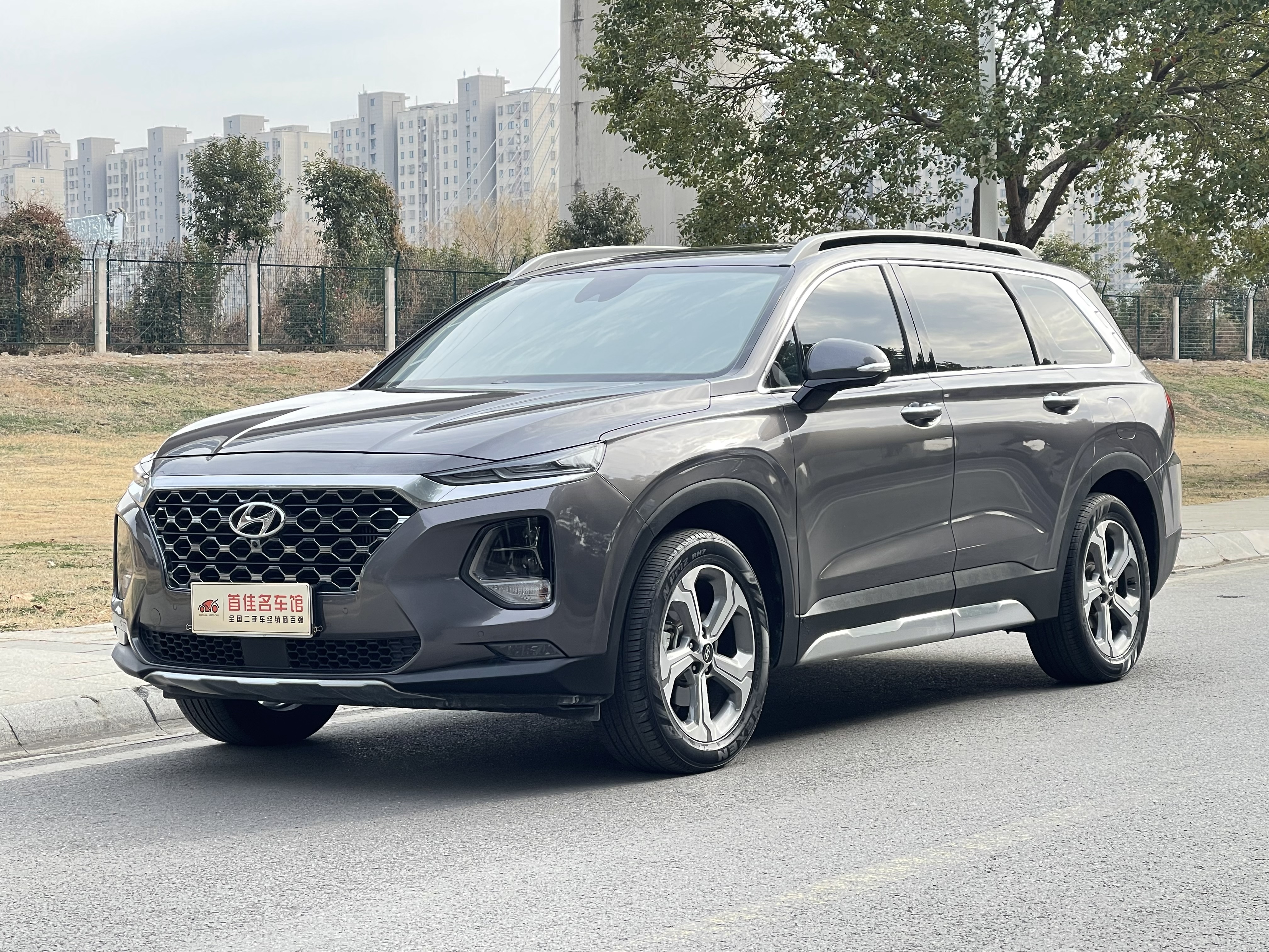 Hyundai Santa Fe 2022 Hyundai Santa Fe 2022 car image