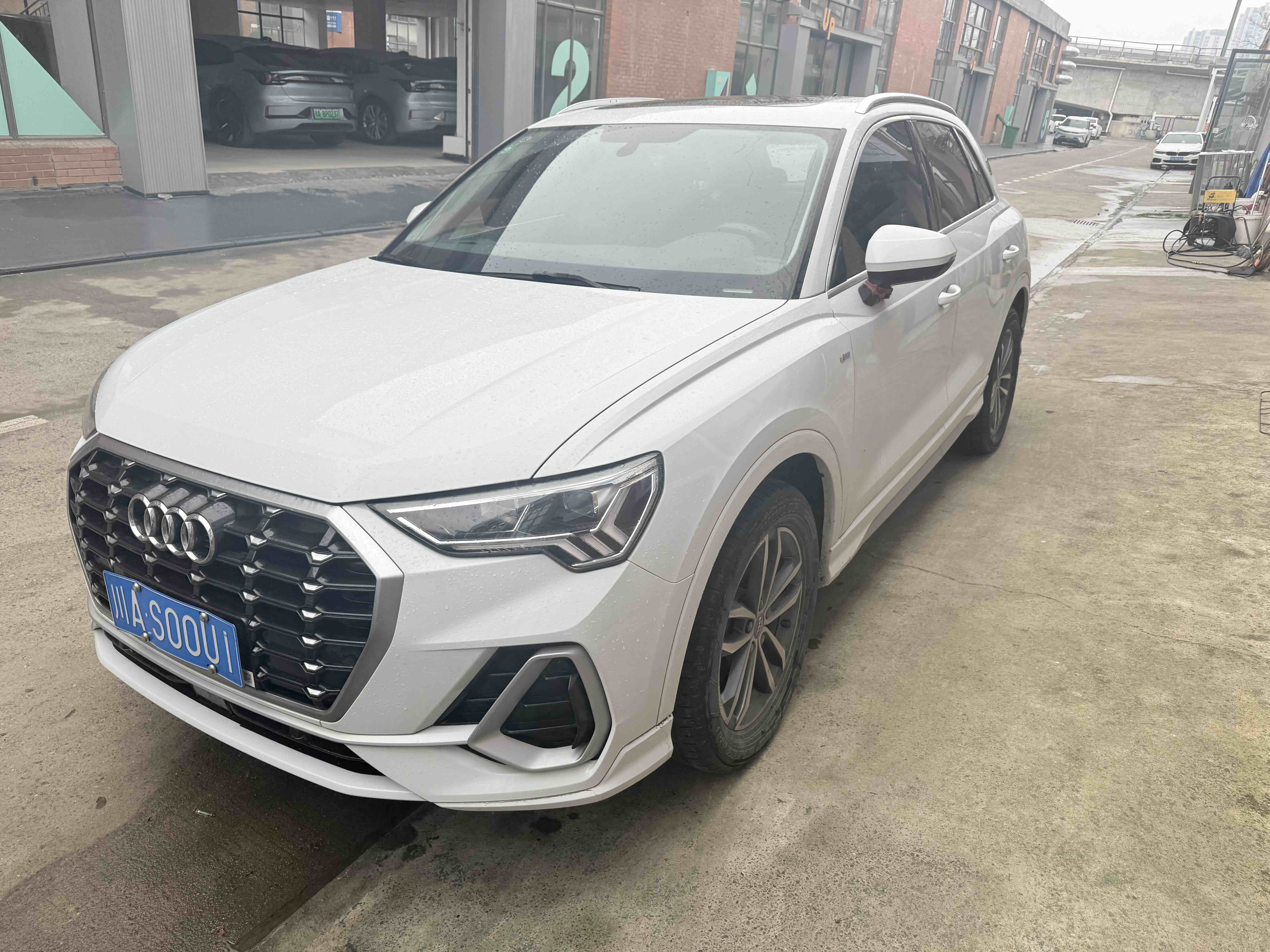 Audi Q3 2021 Audi Q3 2021 car image