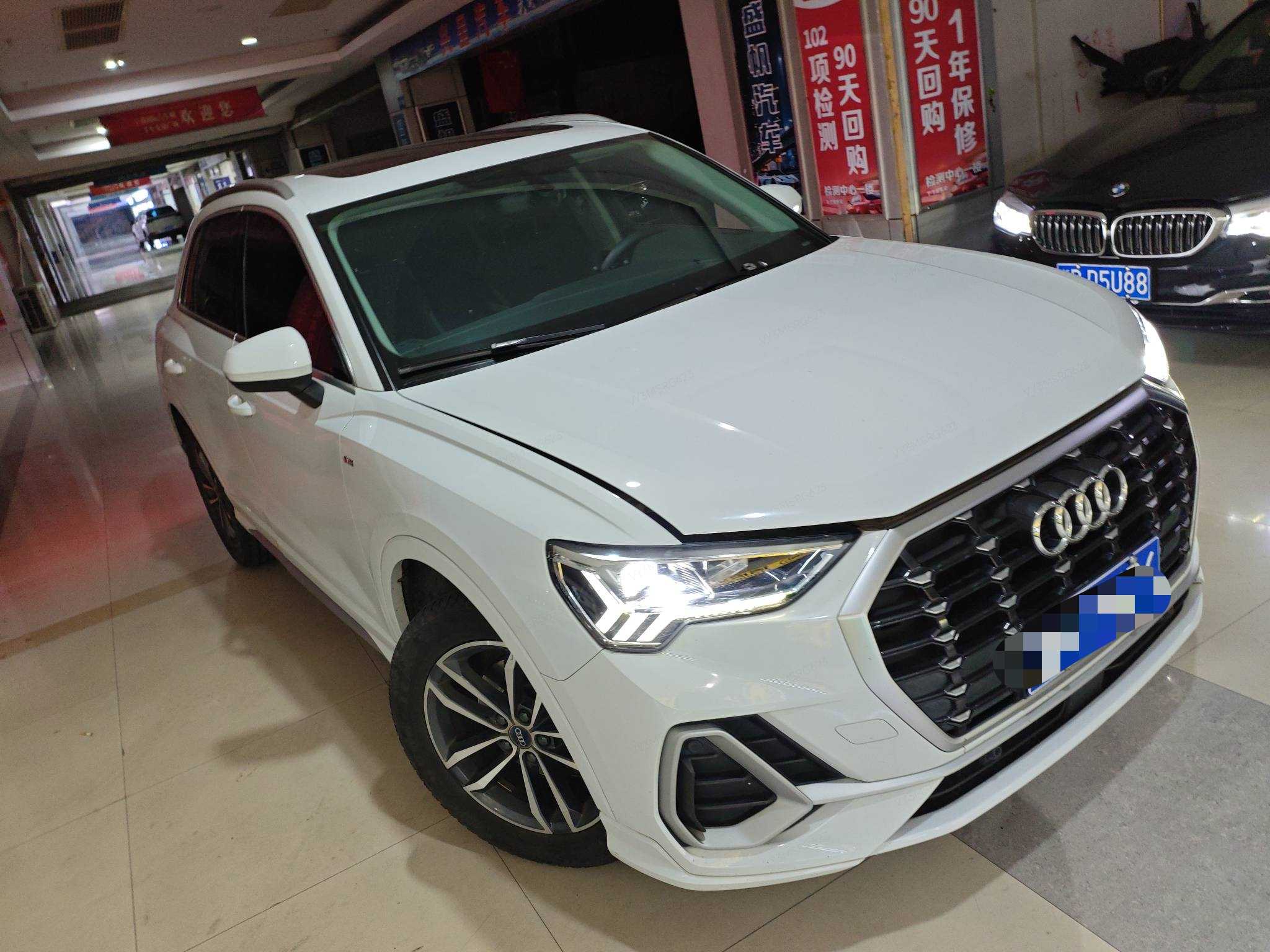 Audi Q3 2022 Audi Q3 2022 صورة سيارة