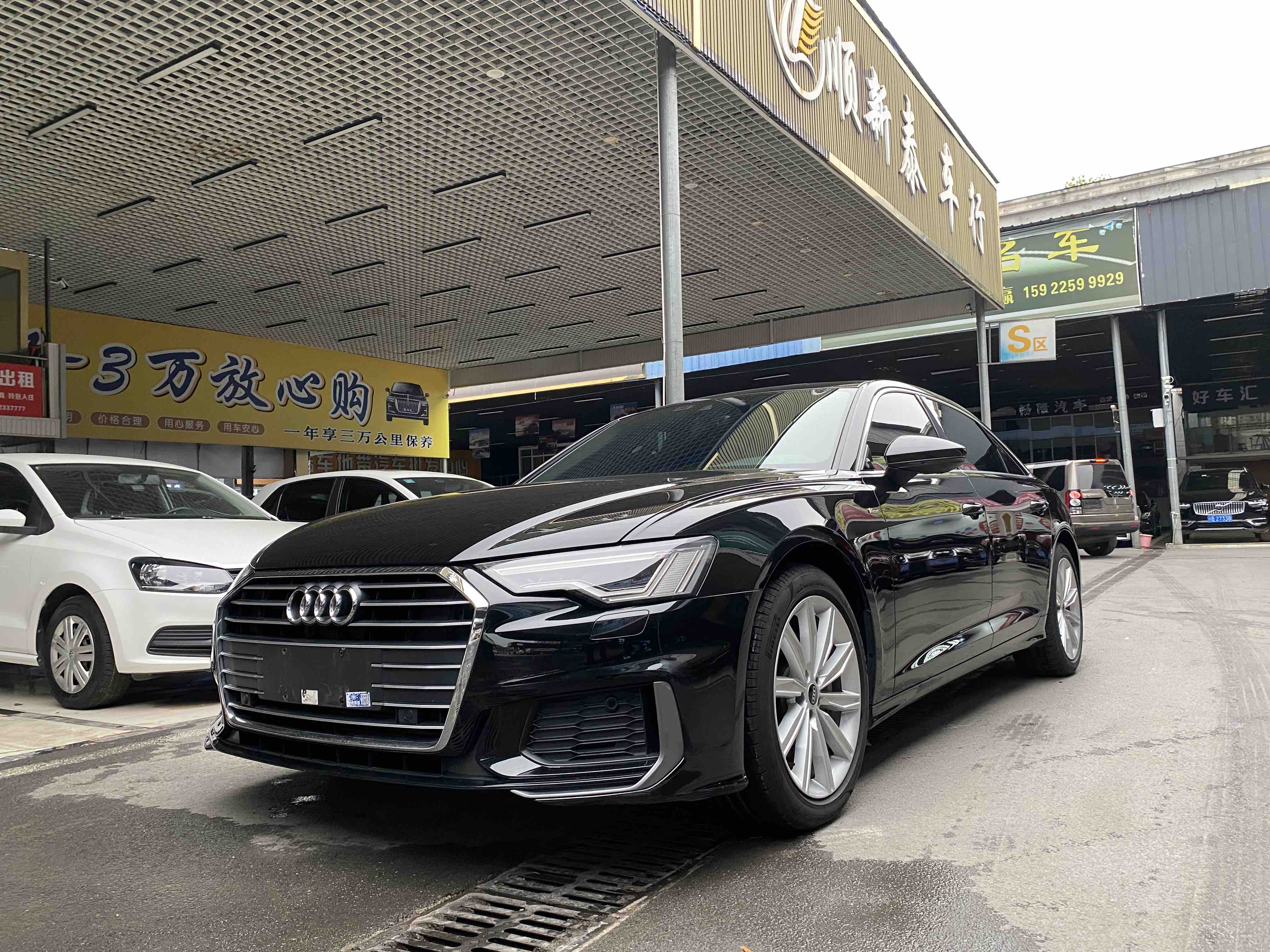 Audi A6L 2022 汽车图片 