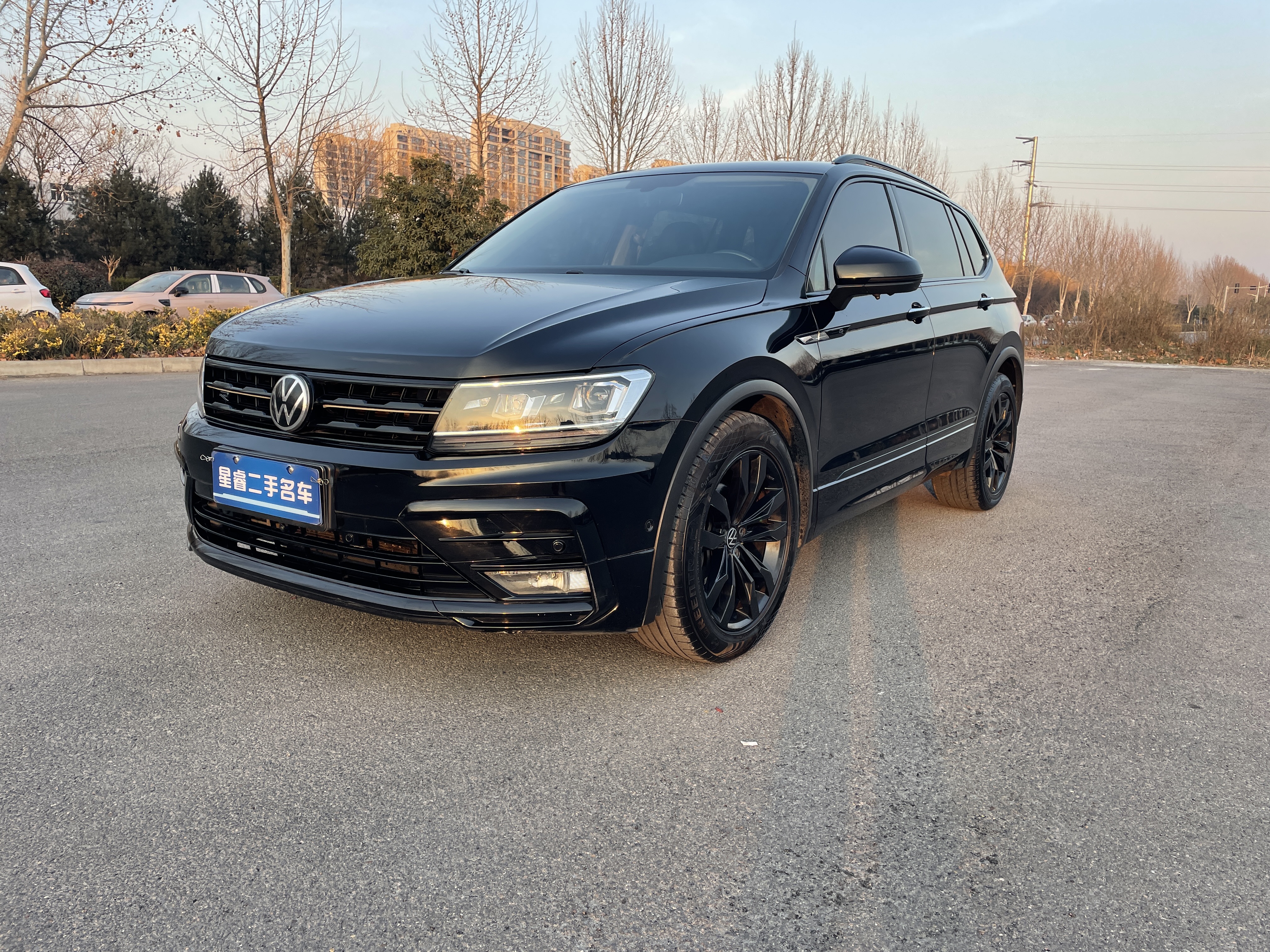 Volkswagen Tiguan L 2021 Volkswagen Tiguan L 2021 immagine di auto