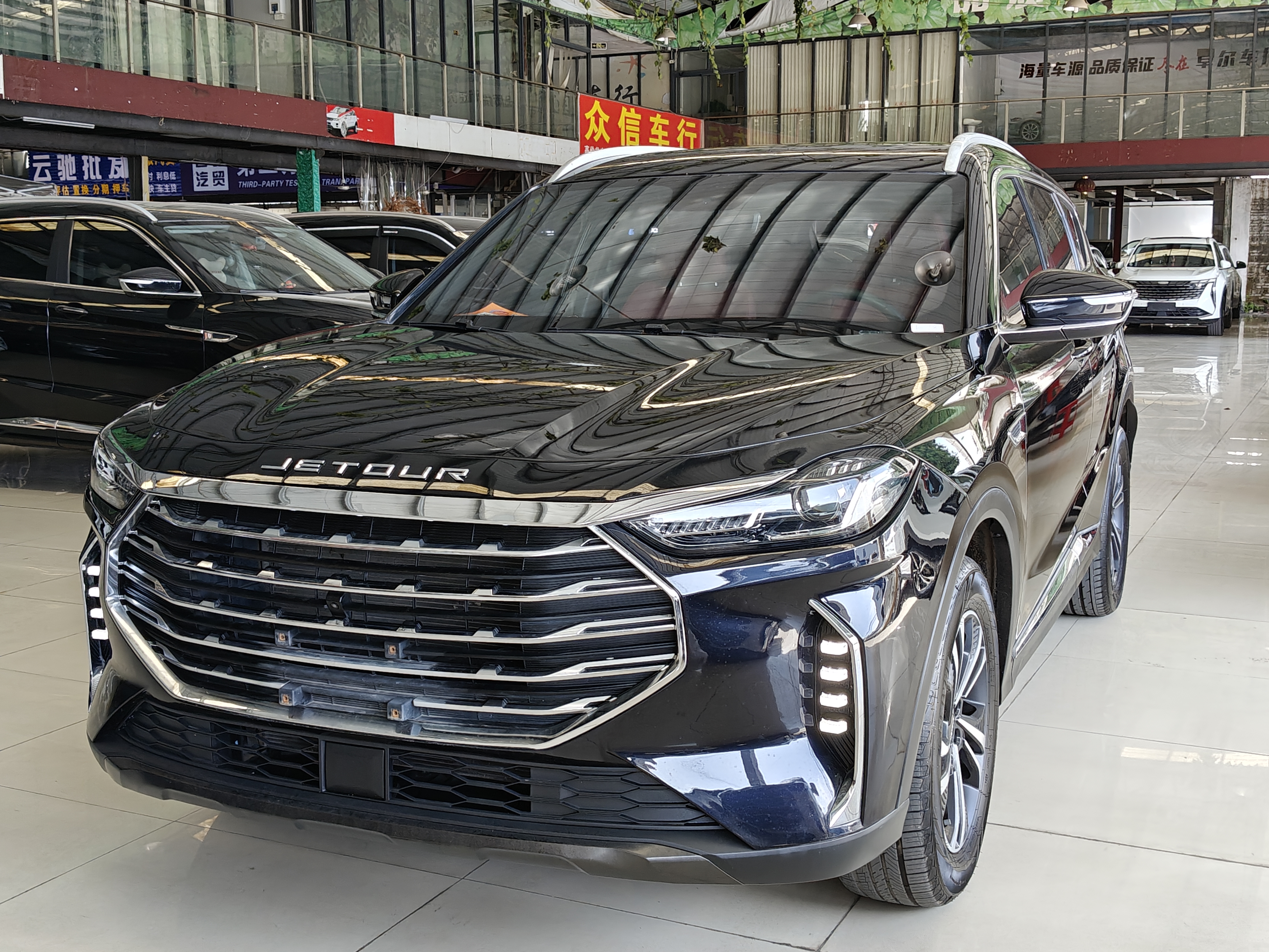 X70 PLUS 2021 car image 