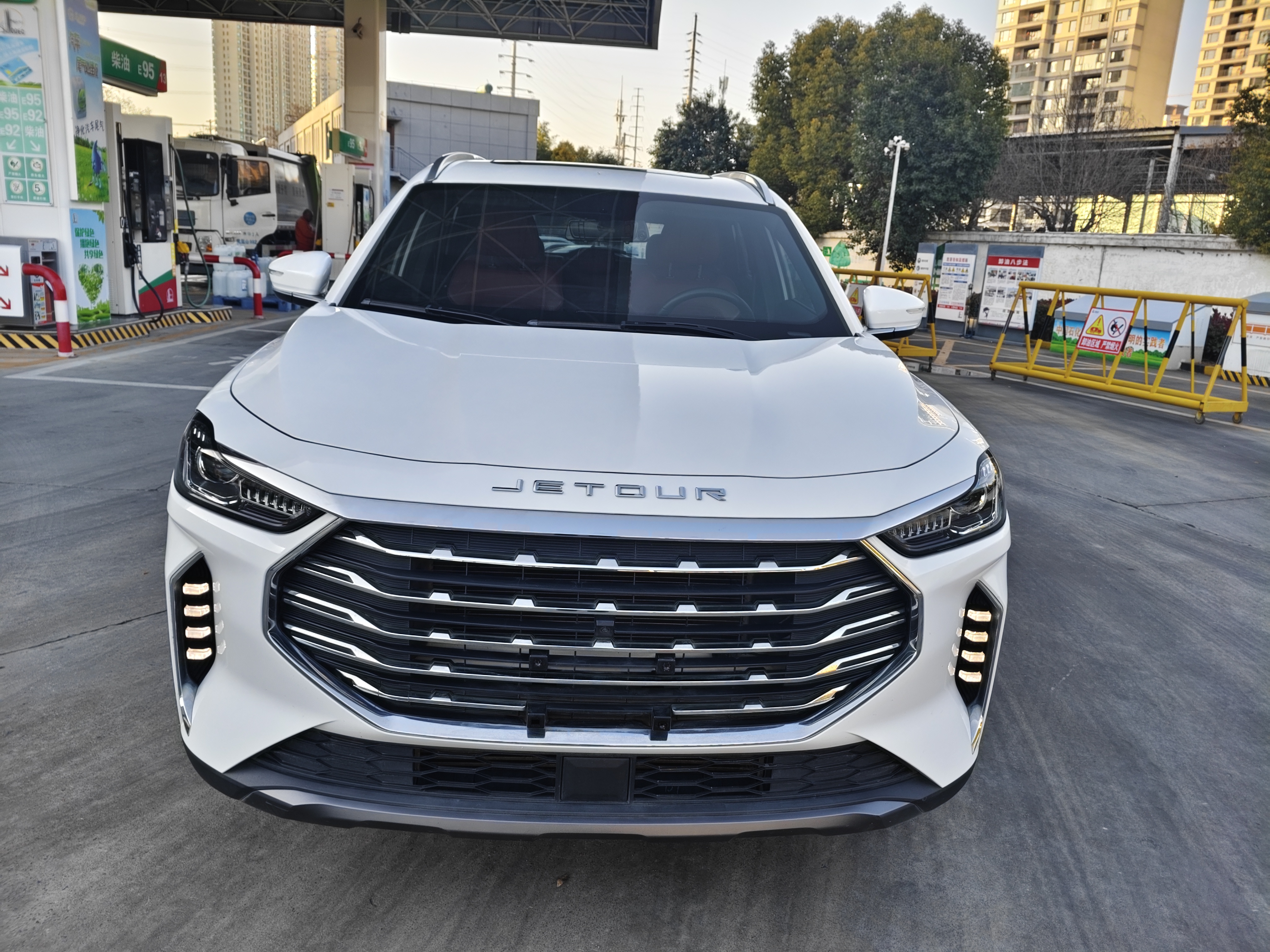 Jetour 2023 car image 