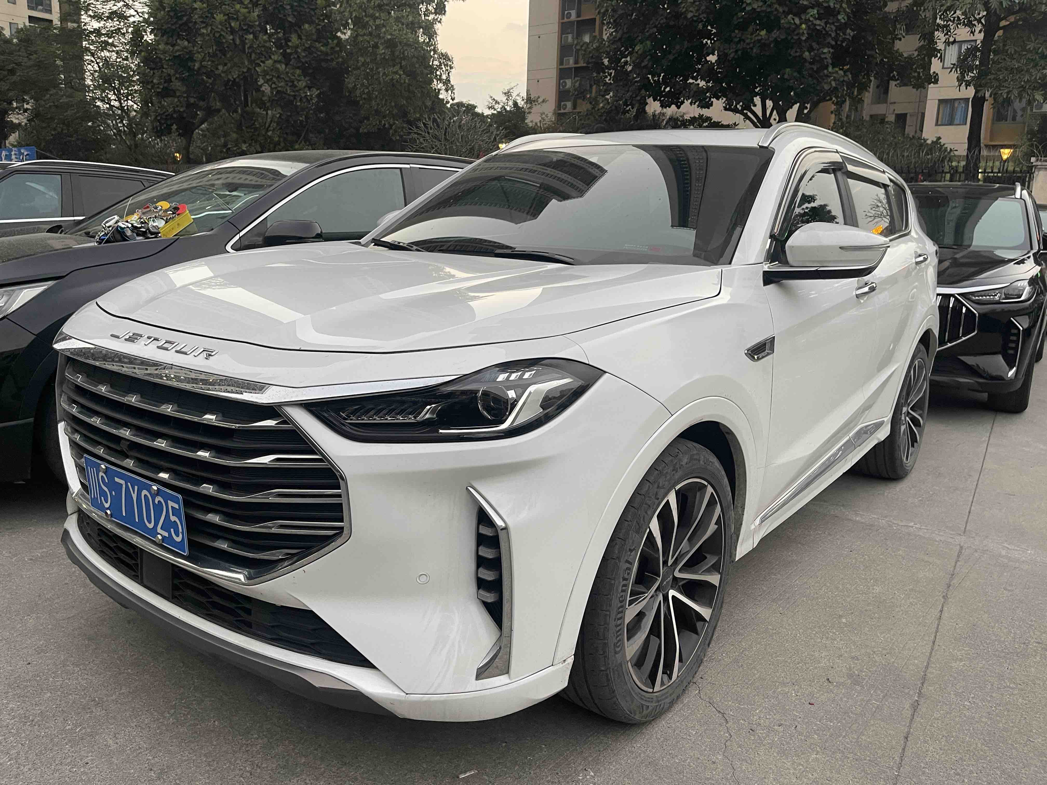 Jetour X70 PLUS 2021 Jetour X70 PLUS 2021 car image