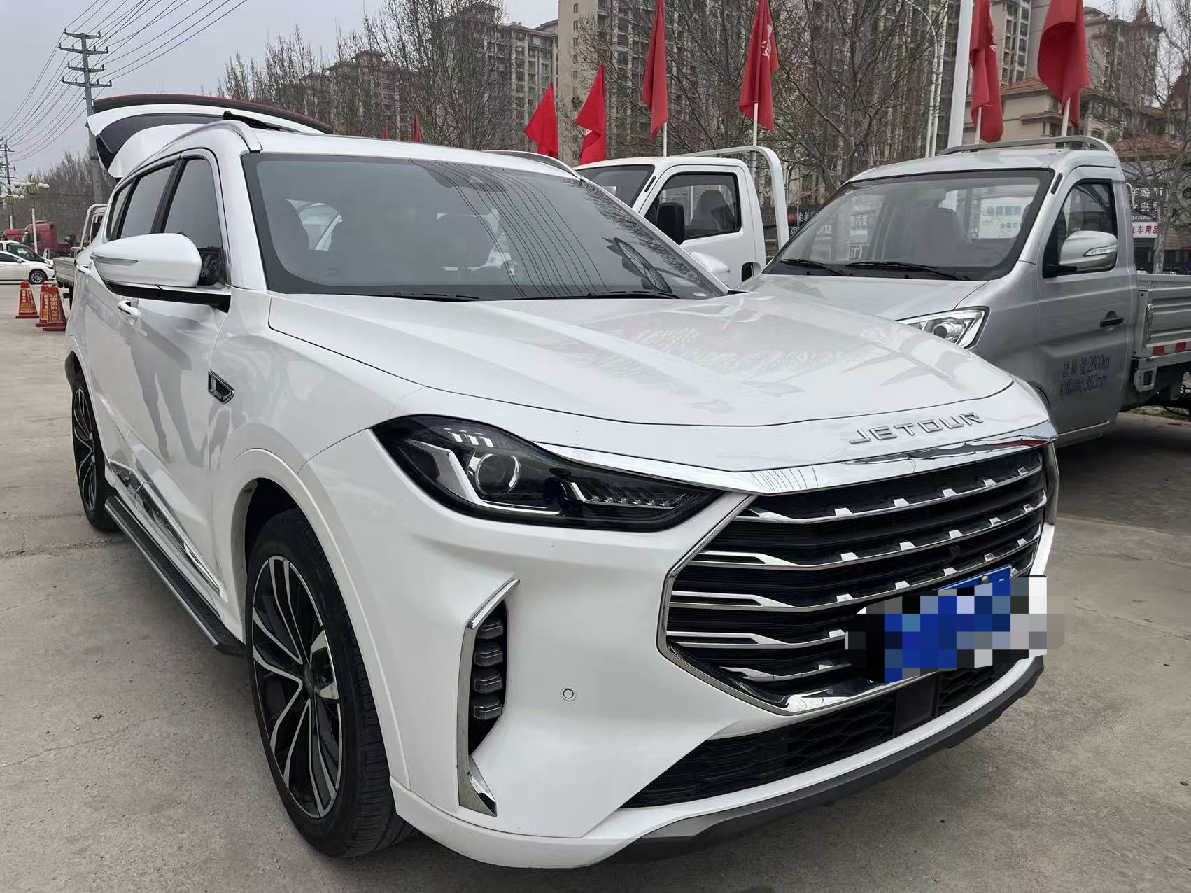 X70 PLUS 2021 car image 