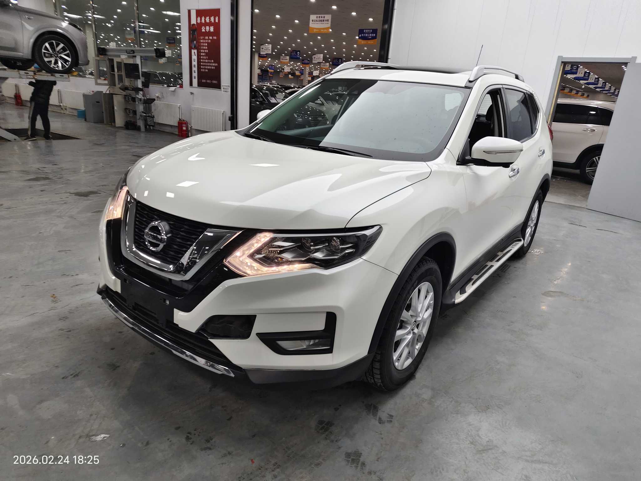 Nissan X-Trail 2021 汽车图片 