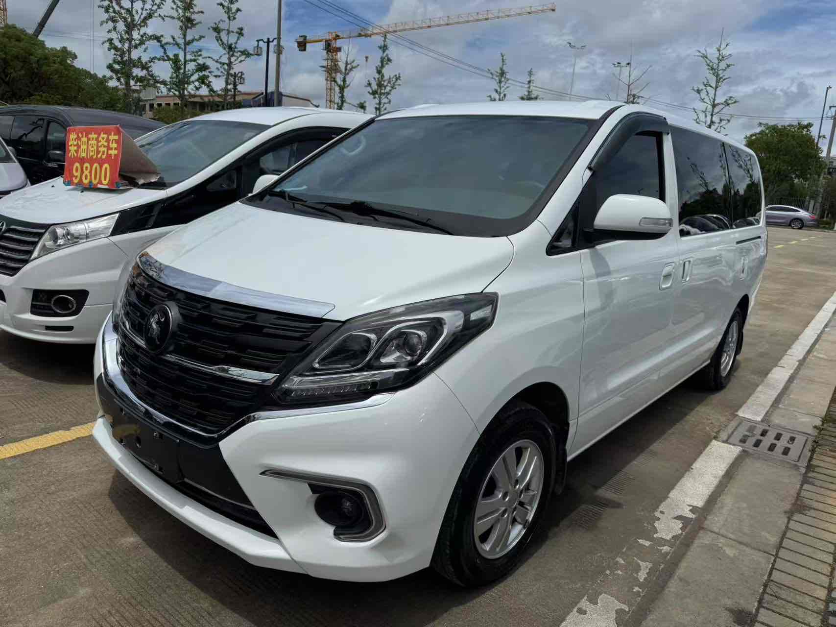 Forthing M7 2023 Forthing M7 2023 immagine di auto