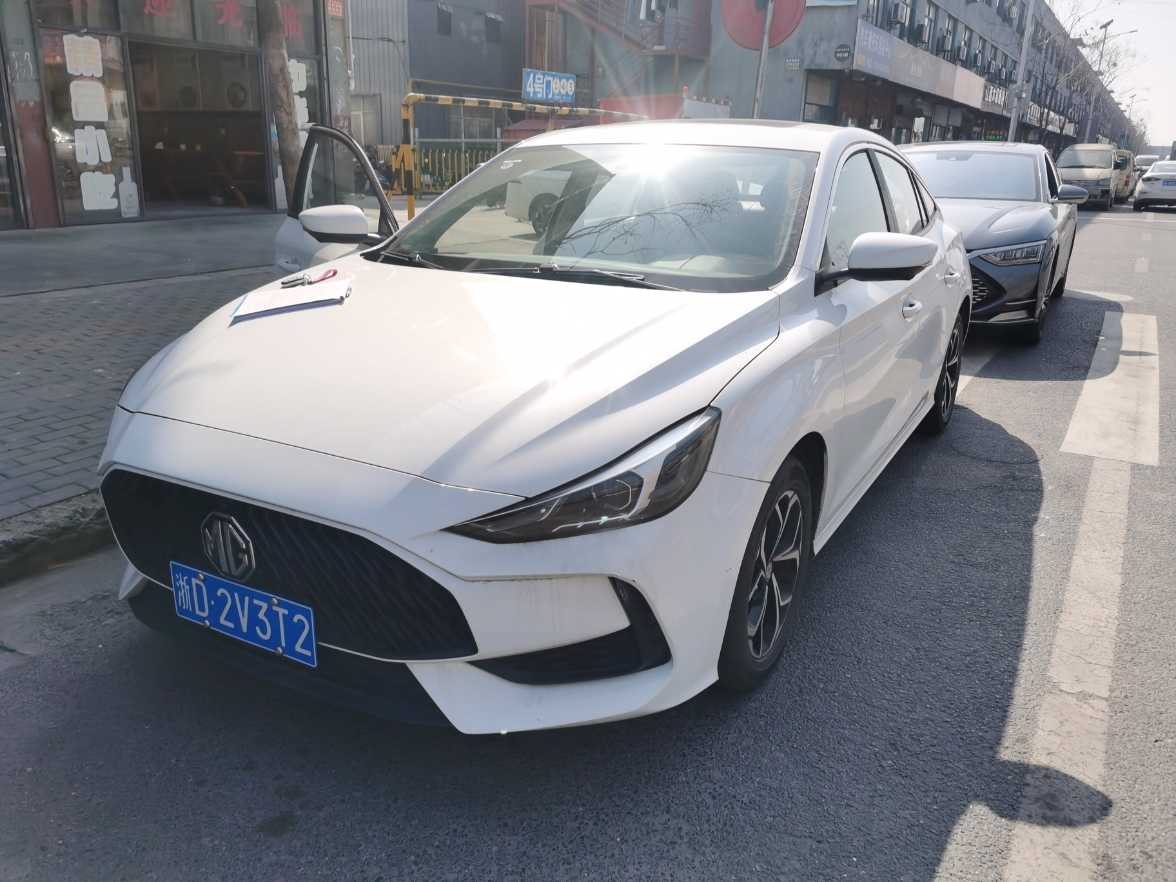 5 2021 5 2021 car image