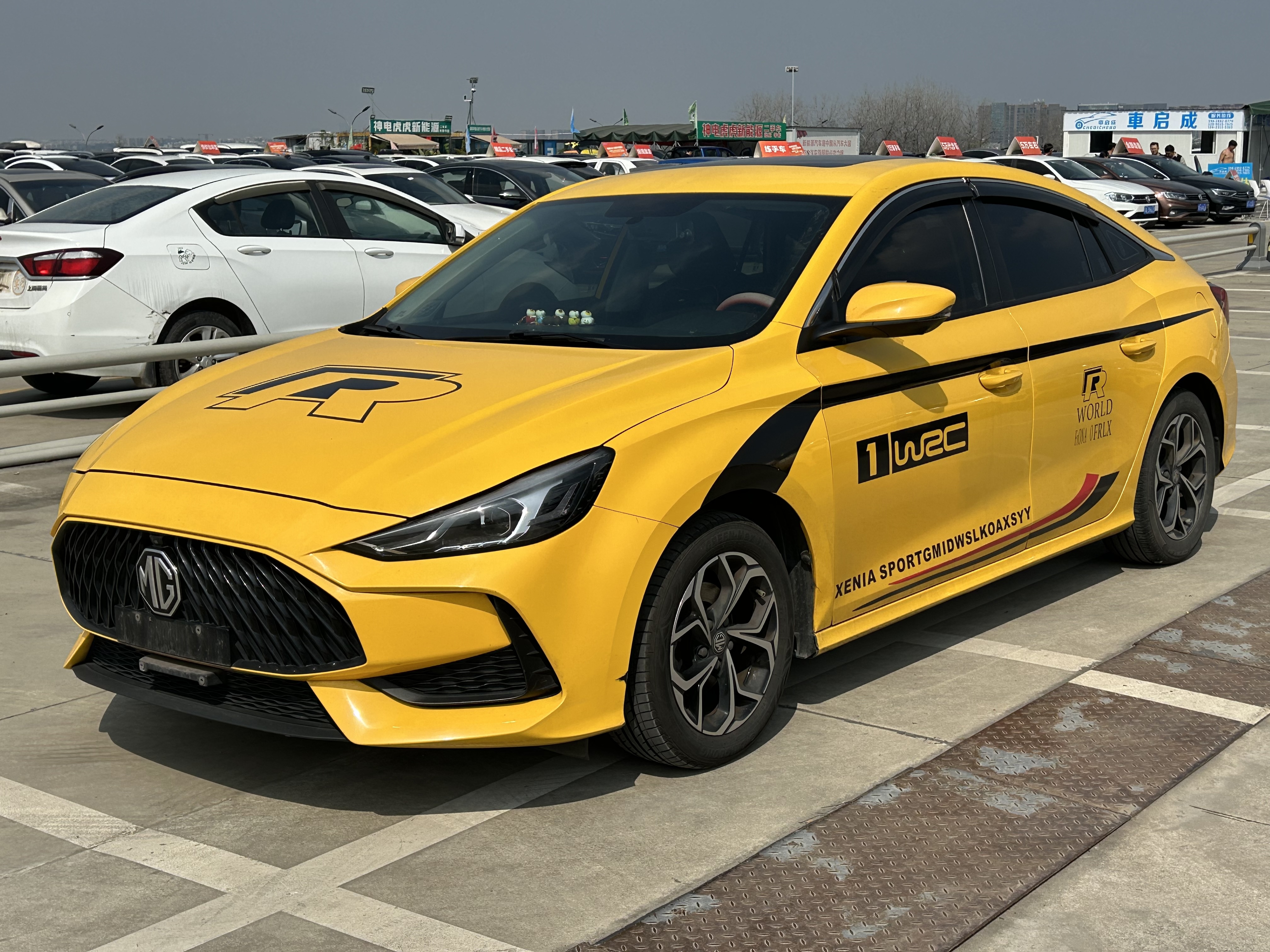 5 2021 5 2021 car image