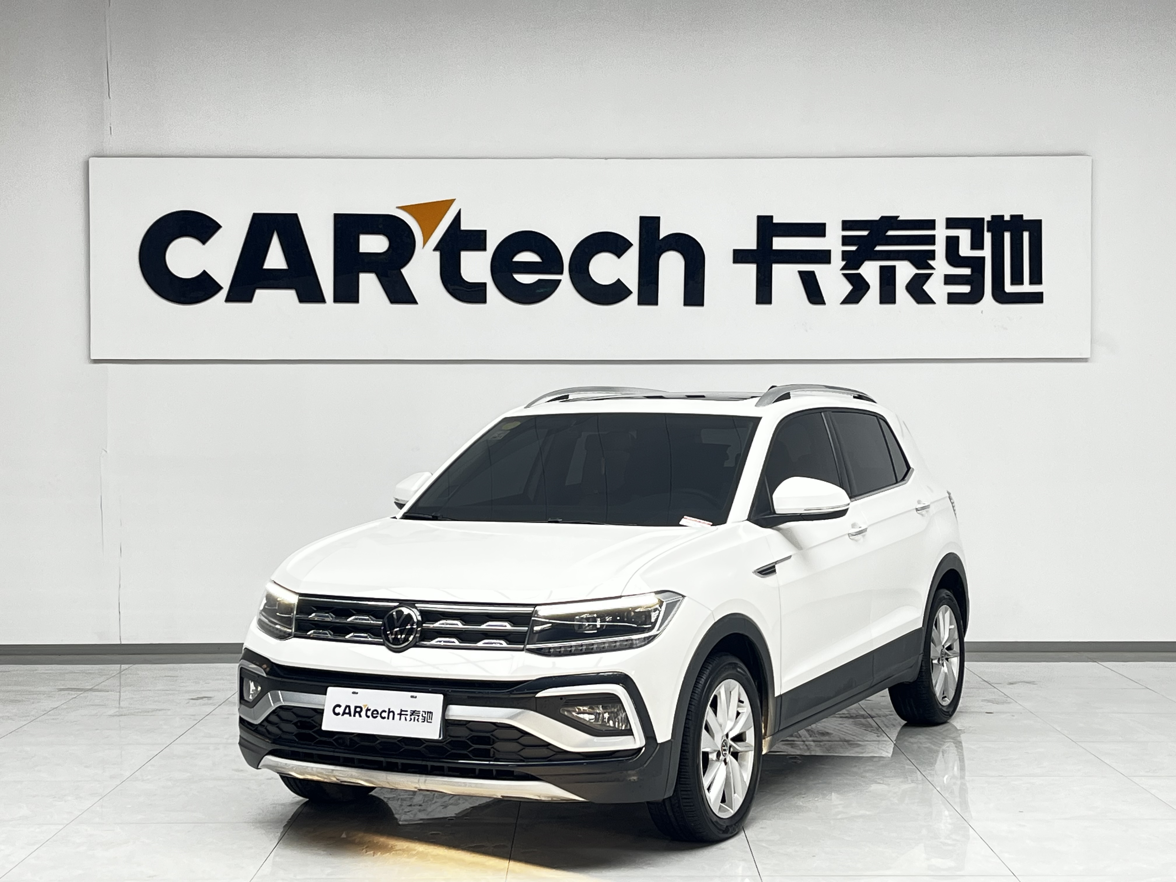 Volkswagen T-Cross 2021 car image 