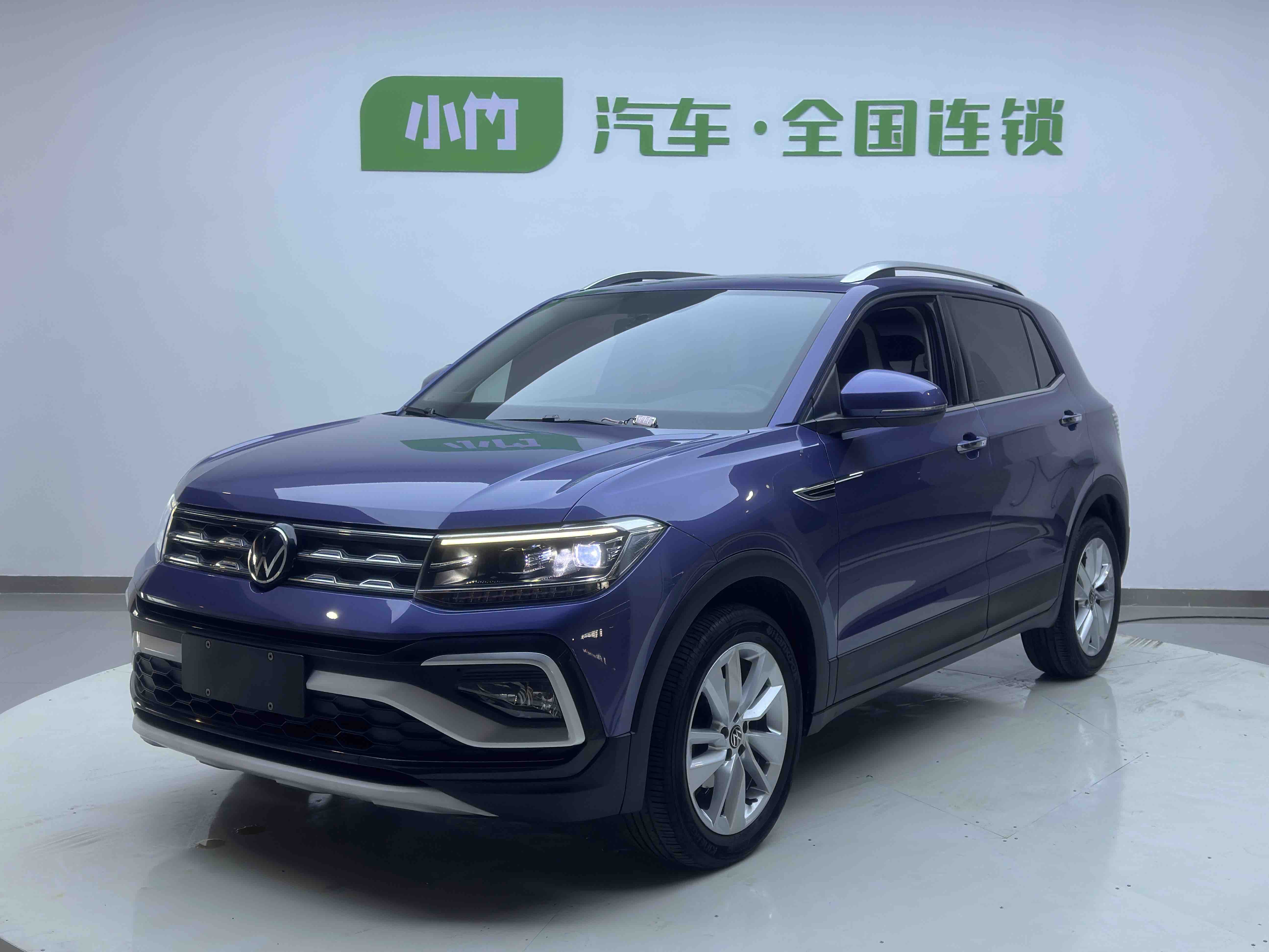 Volkswagen T-Cross 2021 car image 