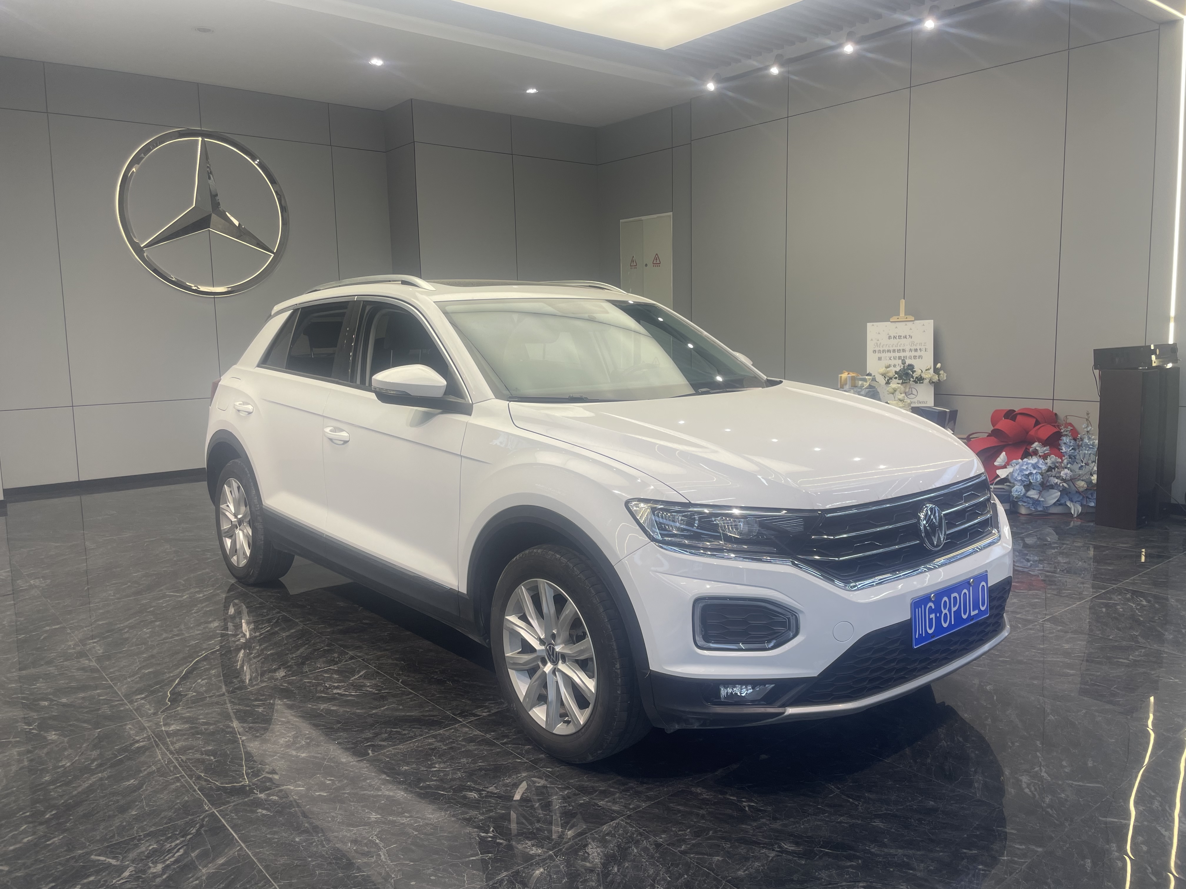 Volkswagen T-Roc 2021 immagine di auto 