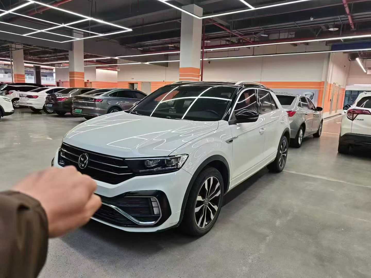 T-Roc 2021 car image 