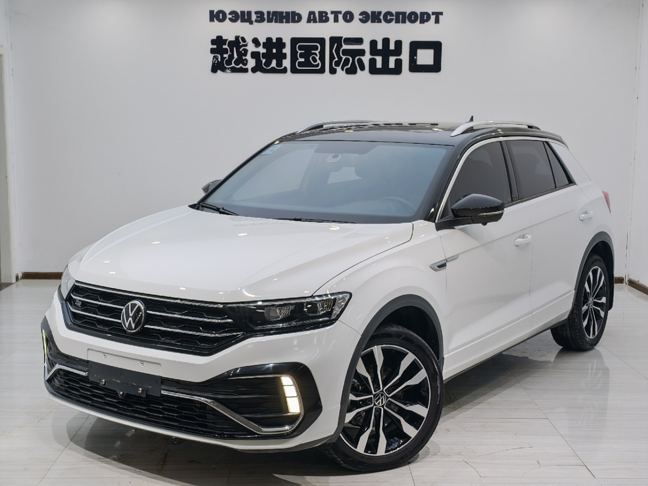 Volkswagen T-Roc 2022 Volkswagen T-Roc 2022 car image