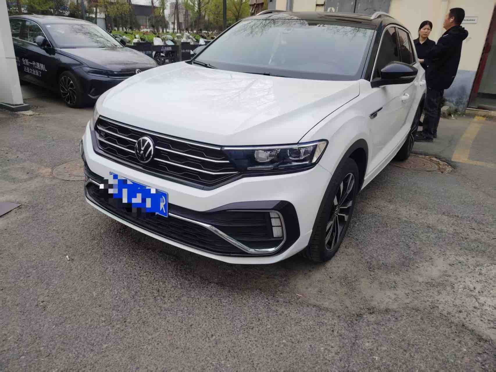 Volkswagen T-Roc 2022 汽车图片 