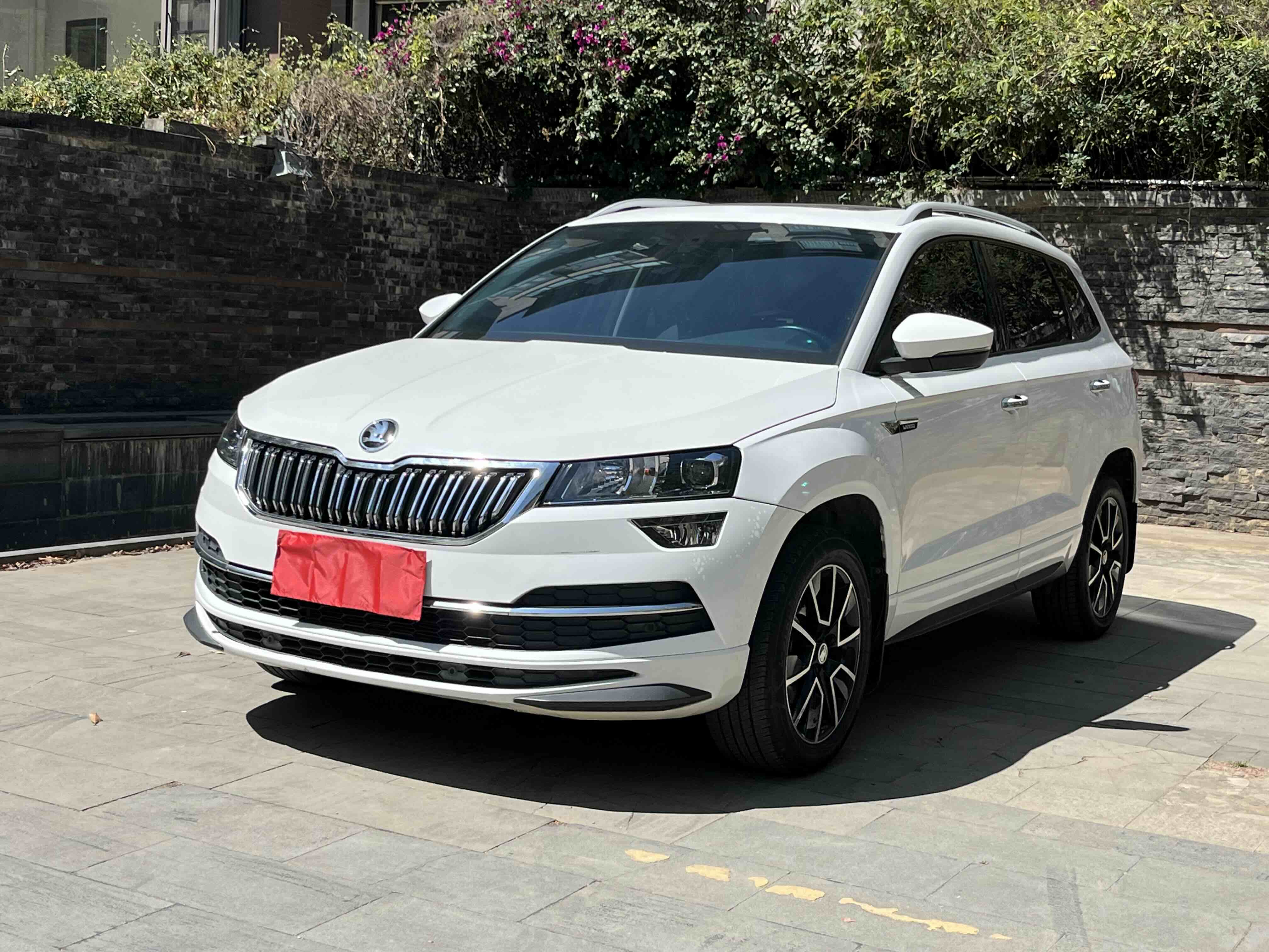 Skoda Karoq 2022 Skoda Karoq 2022 car image