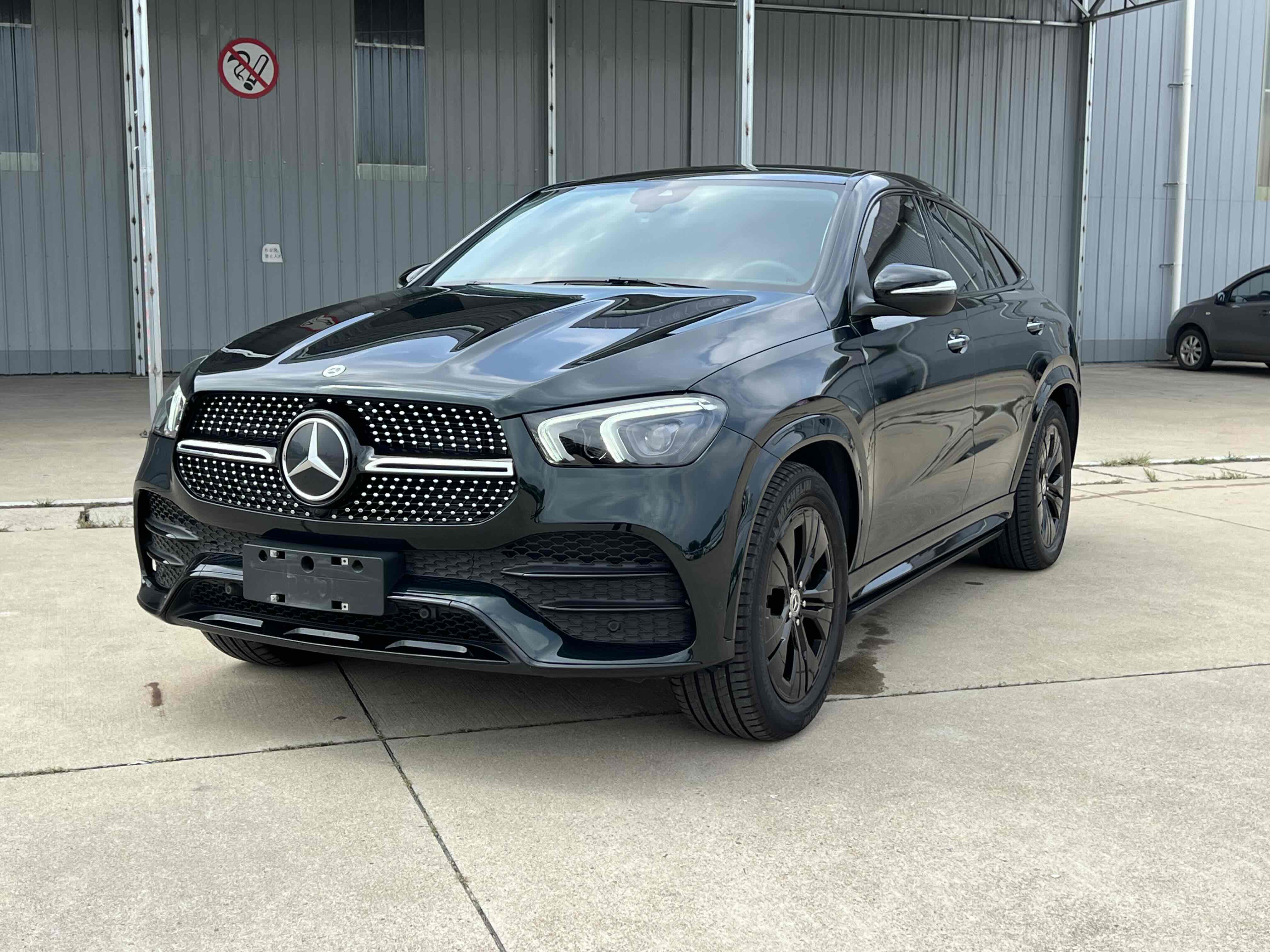 Mercedes-Benz GLE Coupe New Energy 2021 汽车图片 
