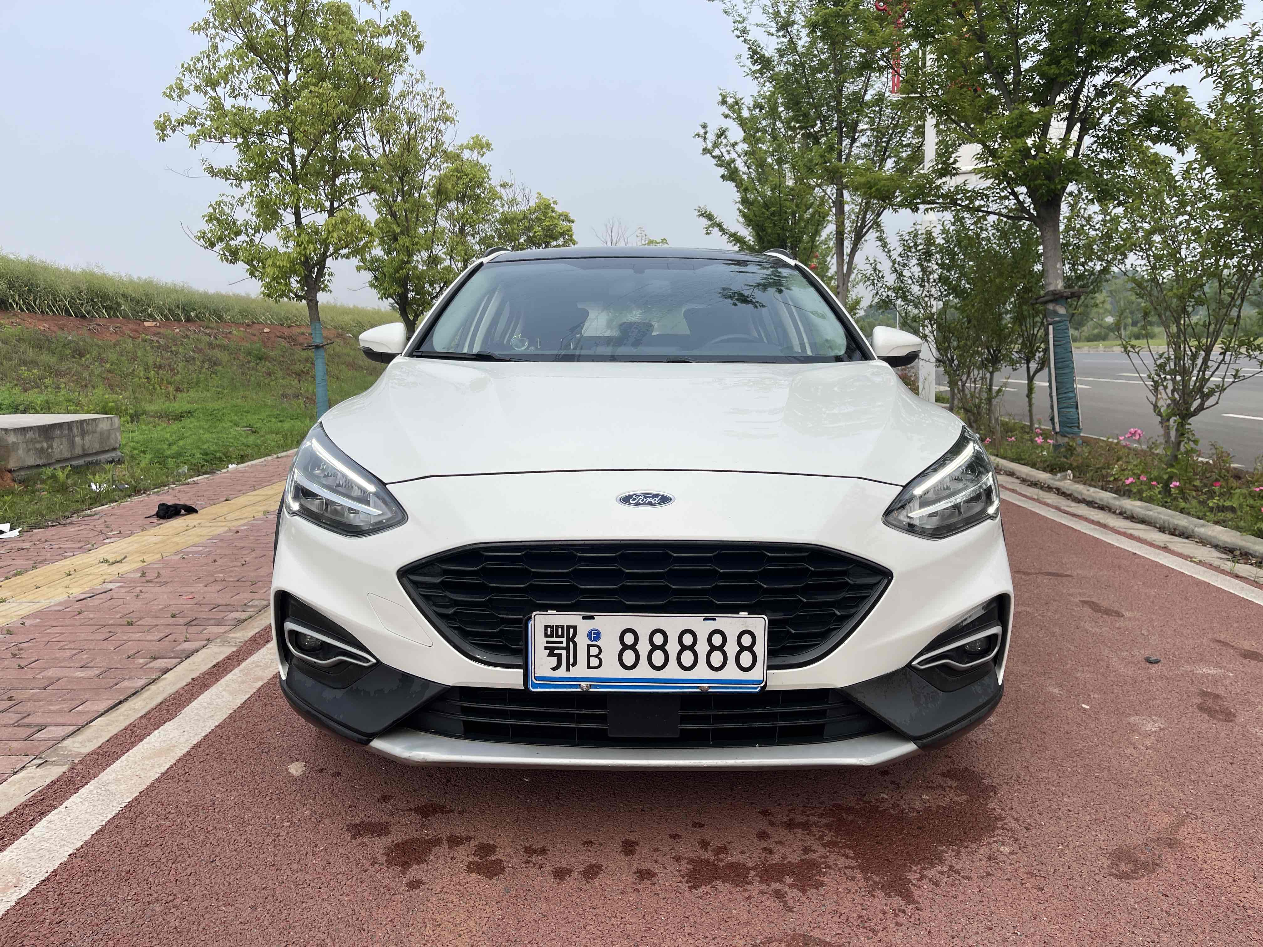 Ford Focus Active 2021 car image 