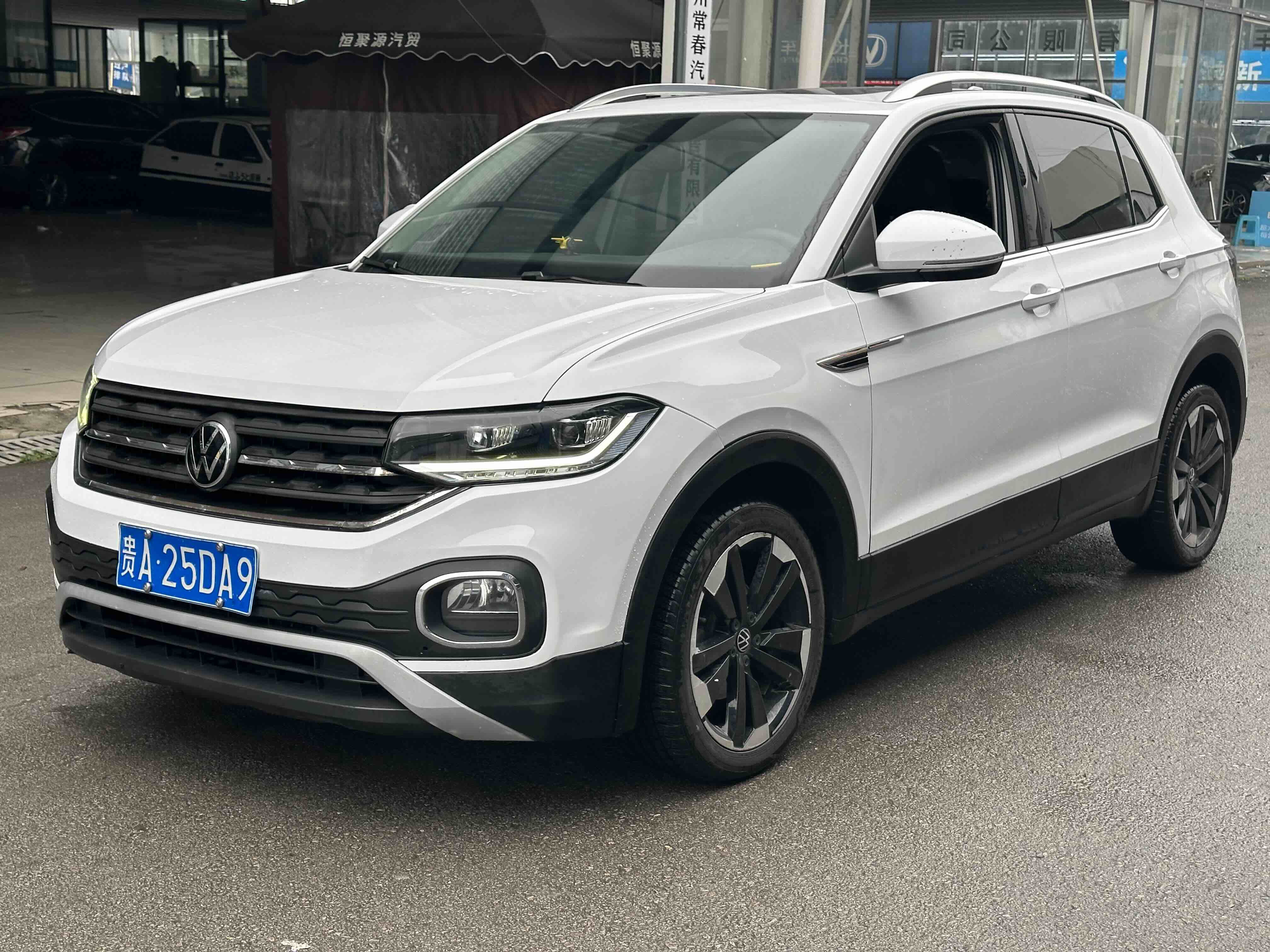 Volkswagen Tacqua 2021 Volkswagen Tacqua 2021 car image