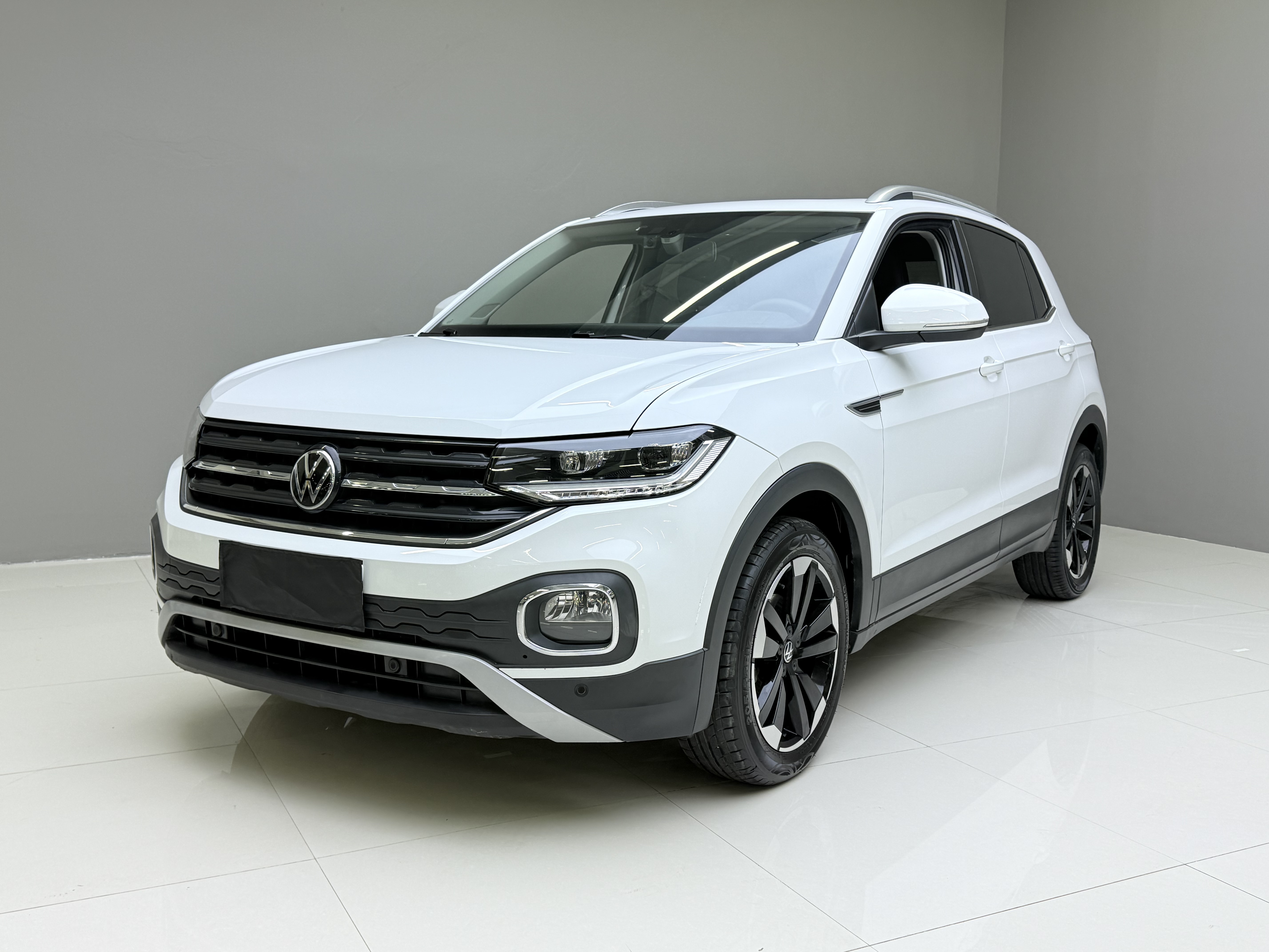 Volkswagen Tacqua 2021 Volkswagen Tacqua 2021 car image