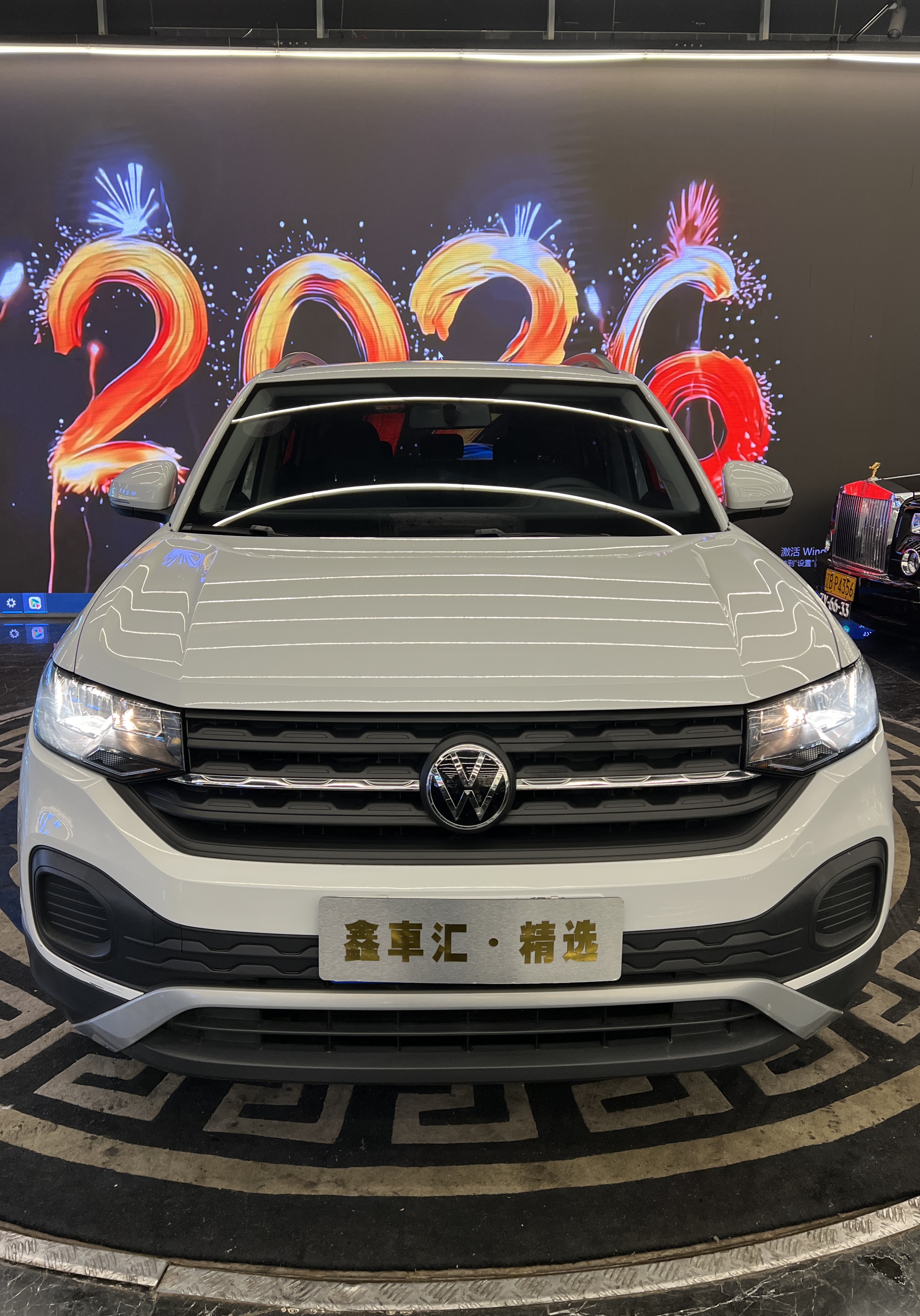 Tacqua 2021 car image 