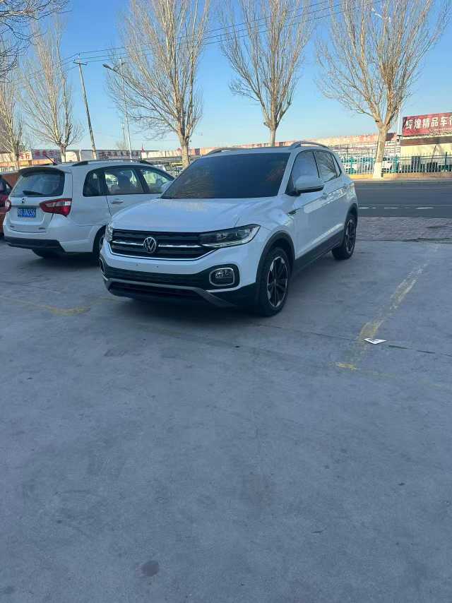 Volkswagen Tacqua 2023 immagine di auto 