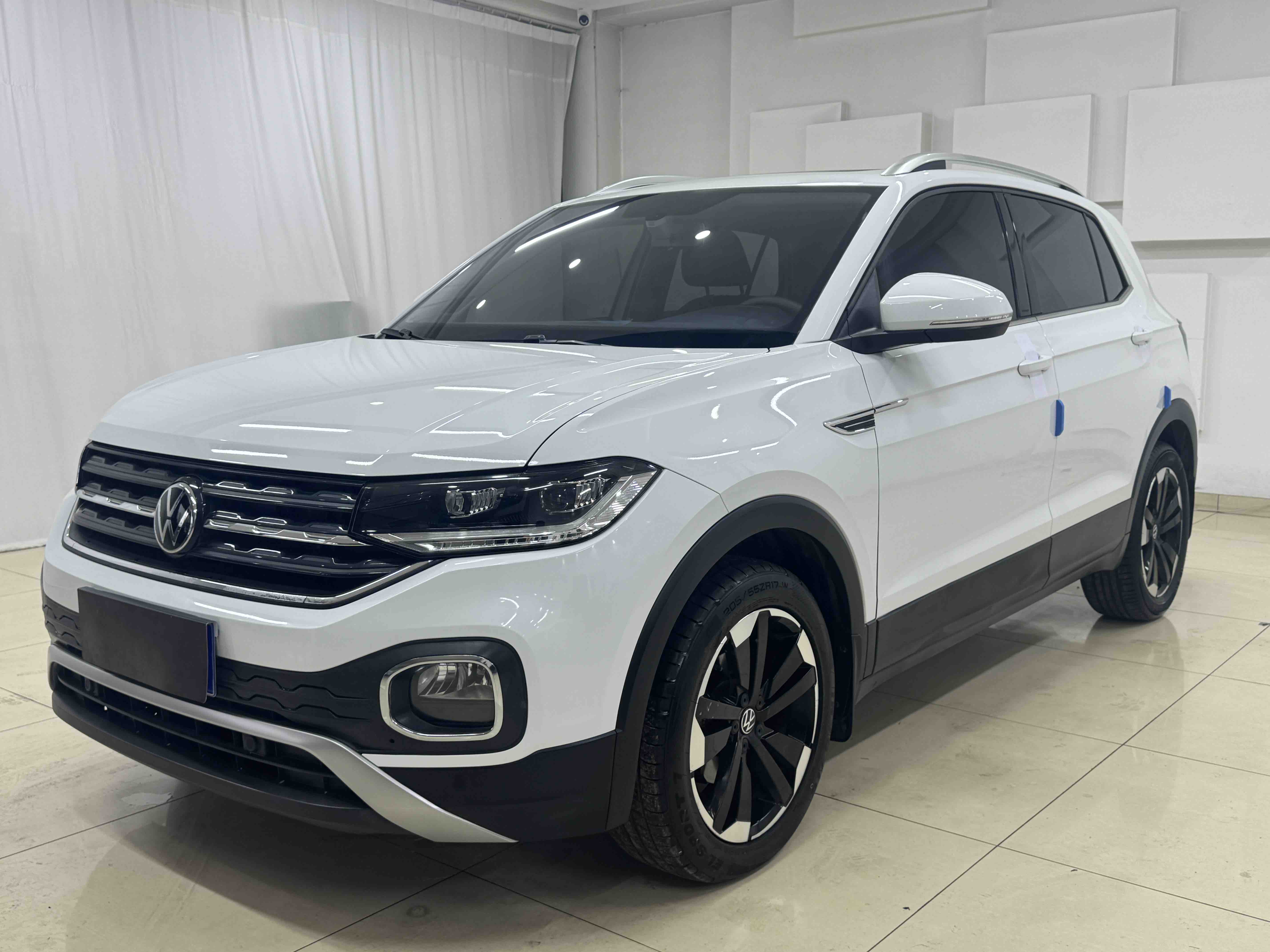 Tacqua 2022 car image 