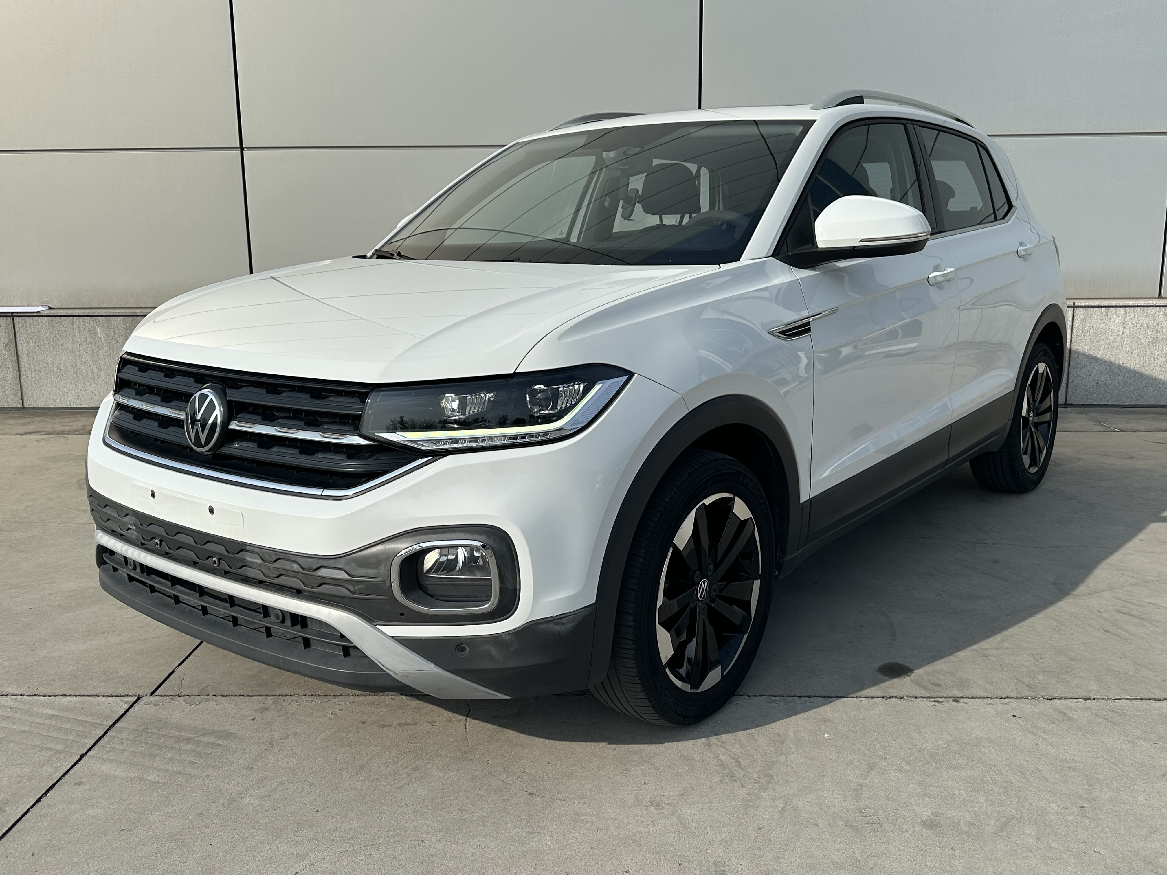 Volkswagen Tacqua 2022 car image 