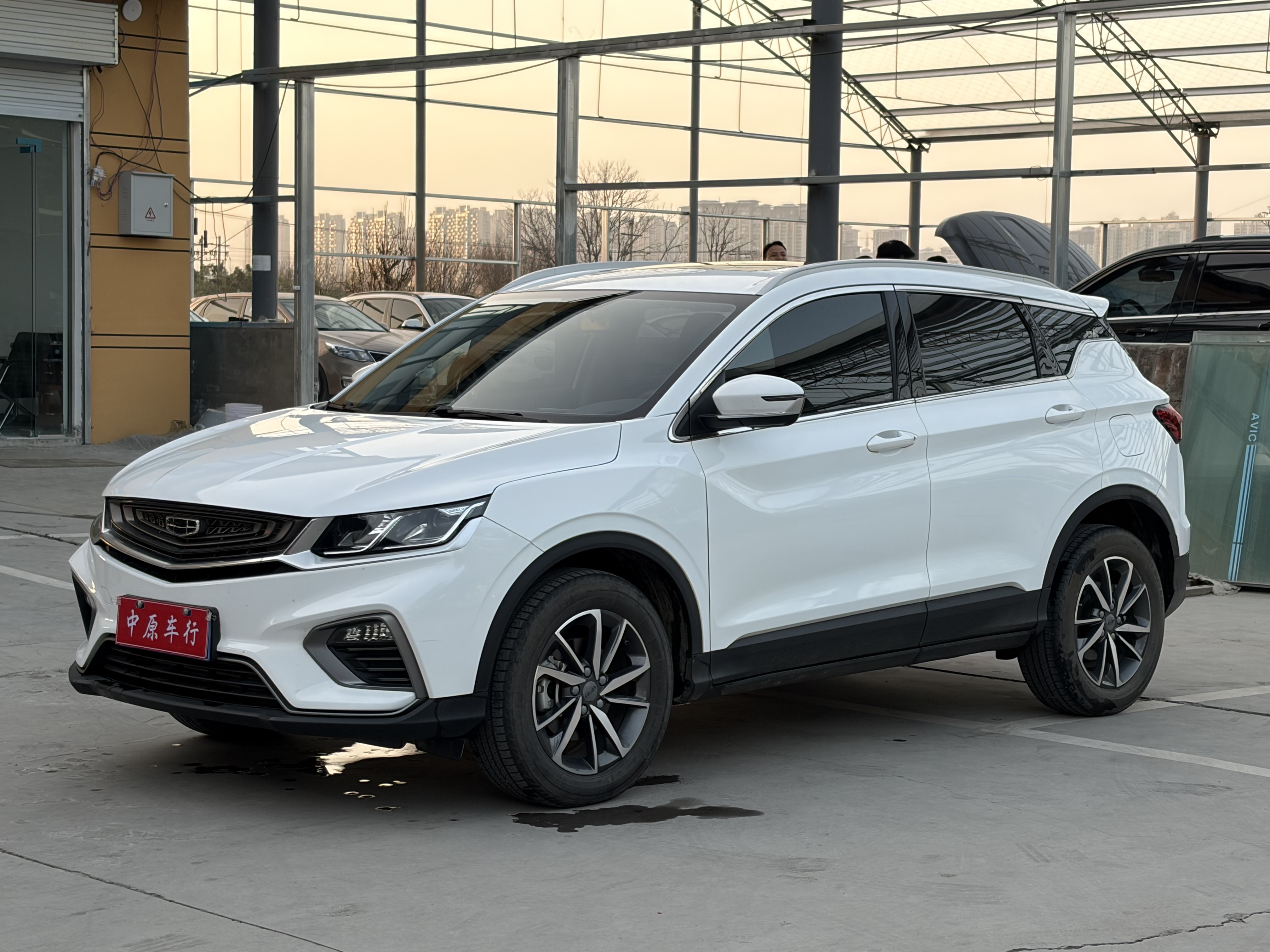 GEELY Coolray 2021 car image 