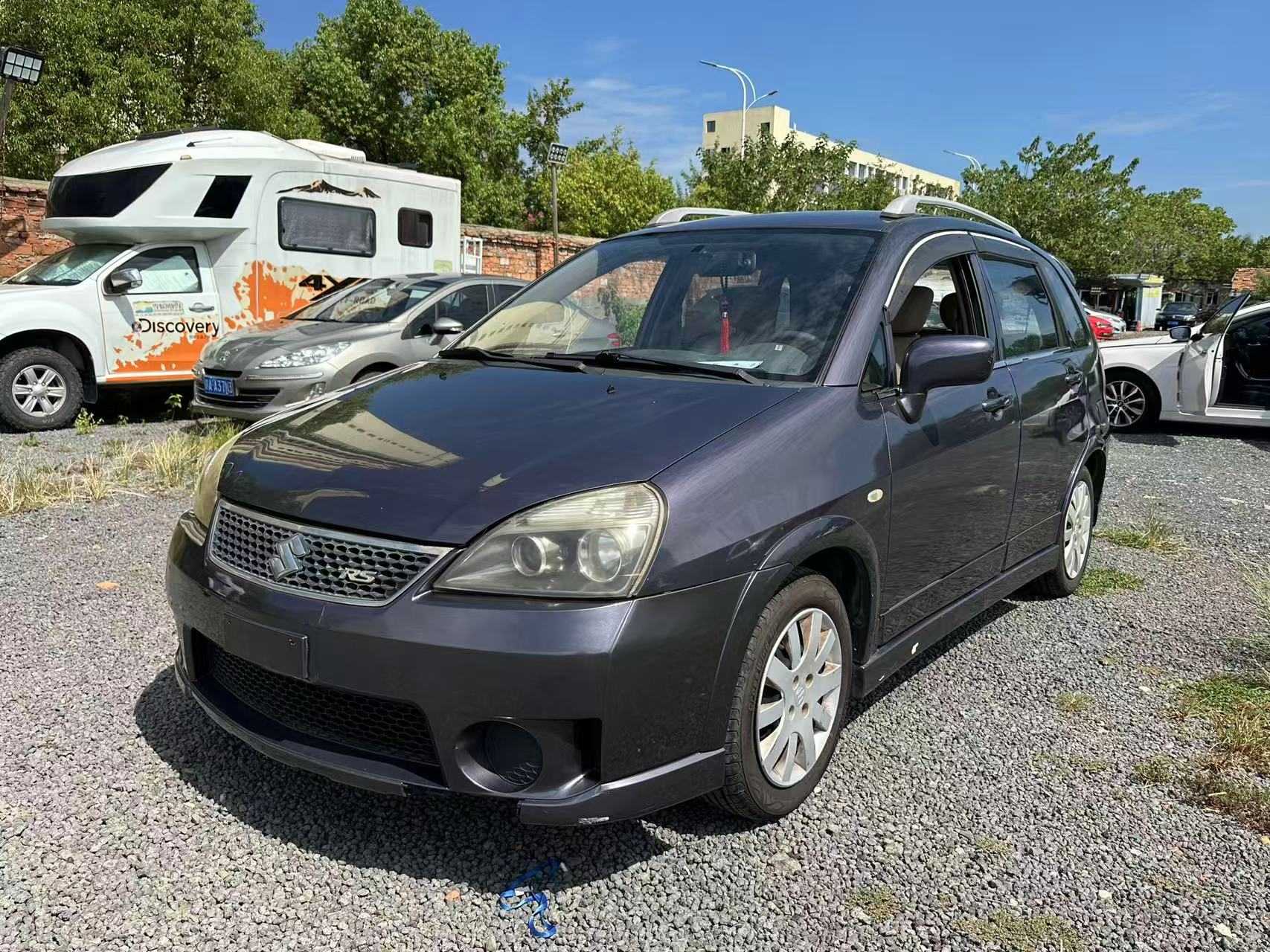 Suzuki Liana A6 2014 immagine di auto 