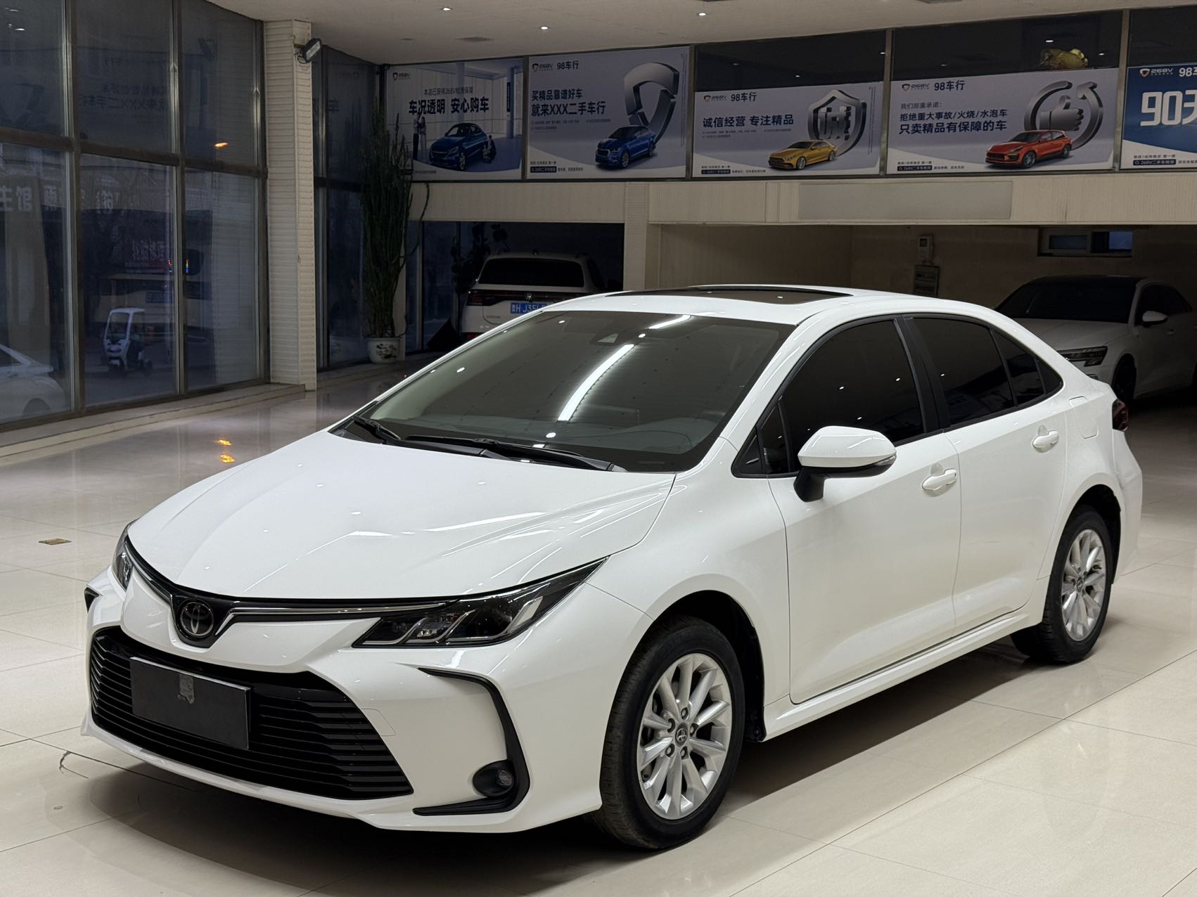Toyota Corolla 2021 Toyota Corolla 2021 car image