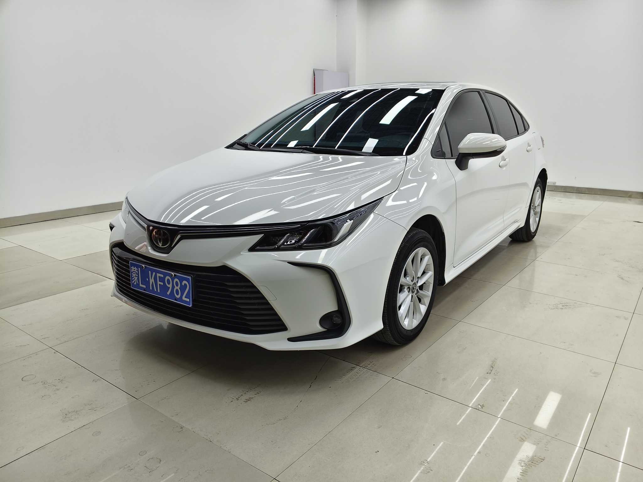 Corolla 2023 car image 