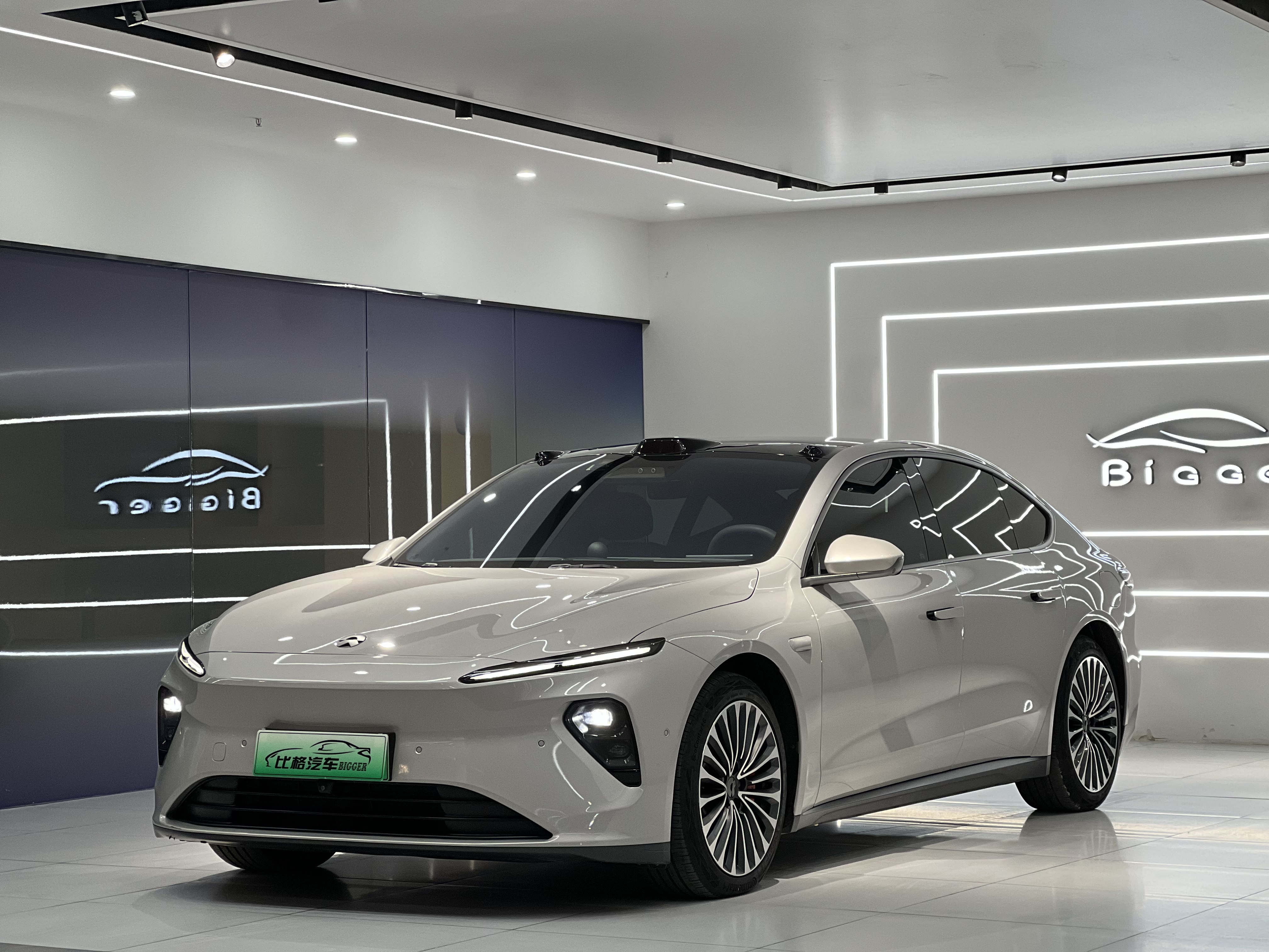 NIO ET7 2023 汽车图片 