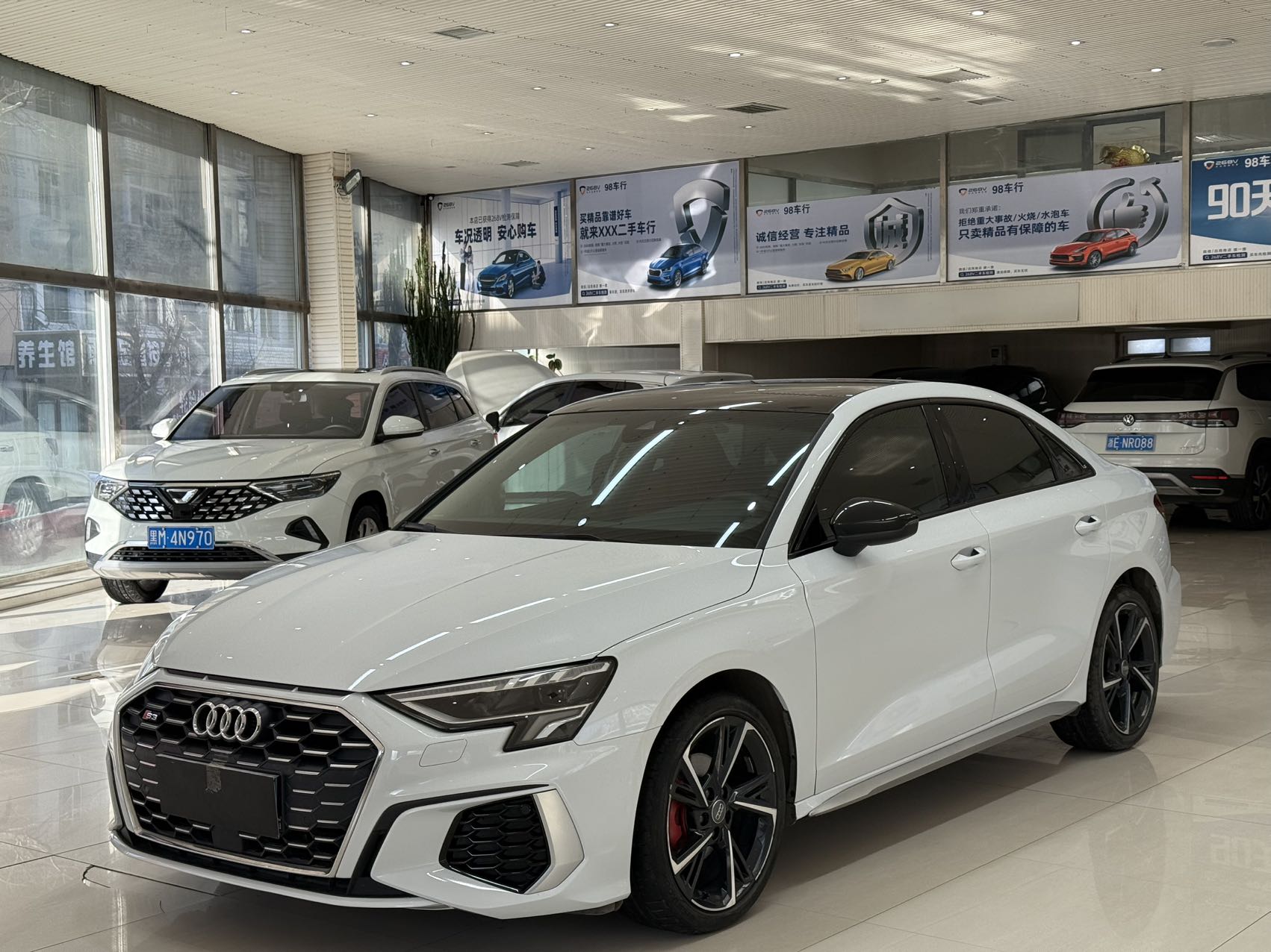 2021 2021 immagine di auto