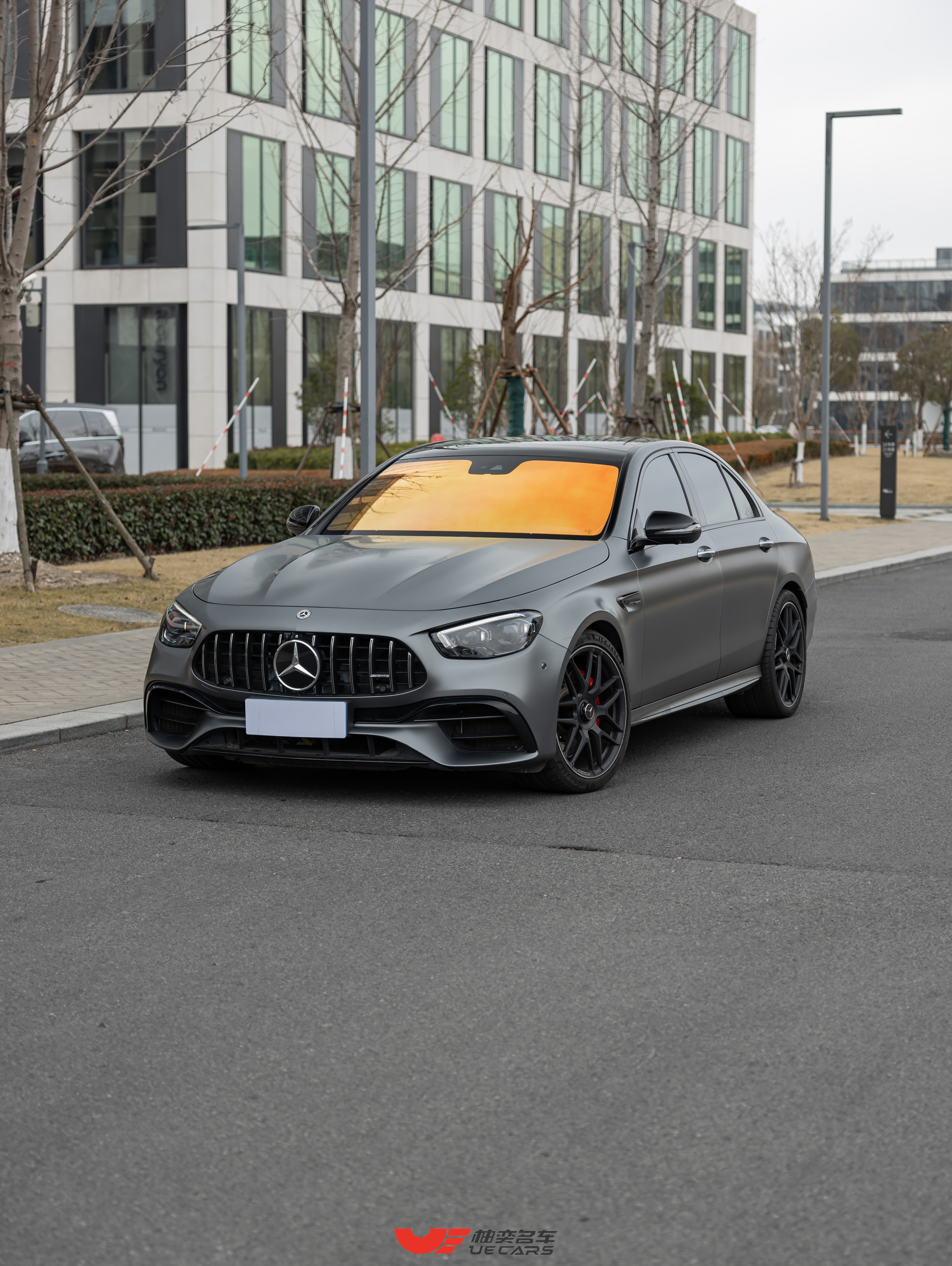 Mercedes-Benz E AMG 2021 immagine di auto 
