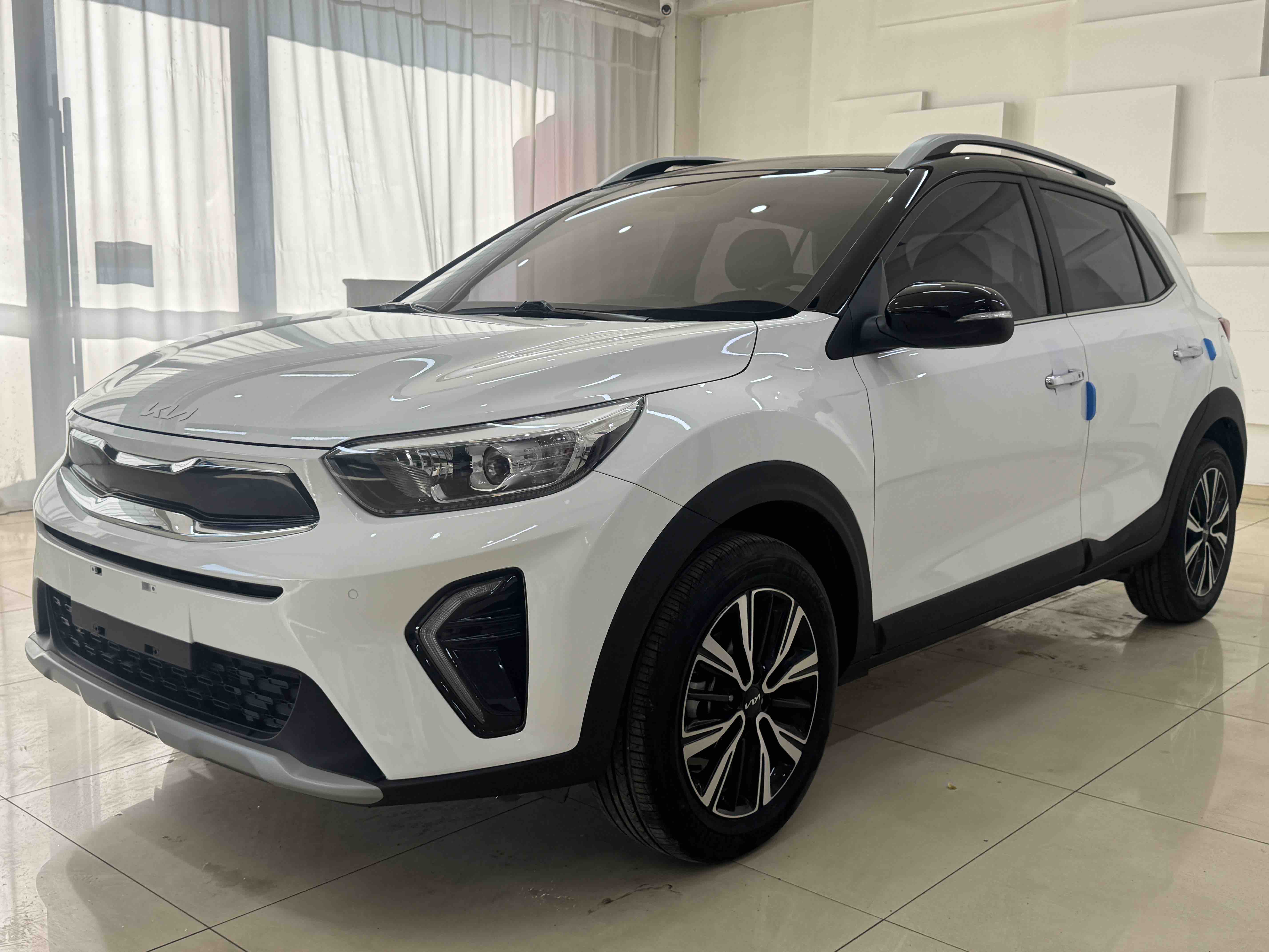 Kia KX1 2021 car image 